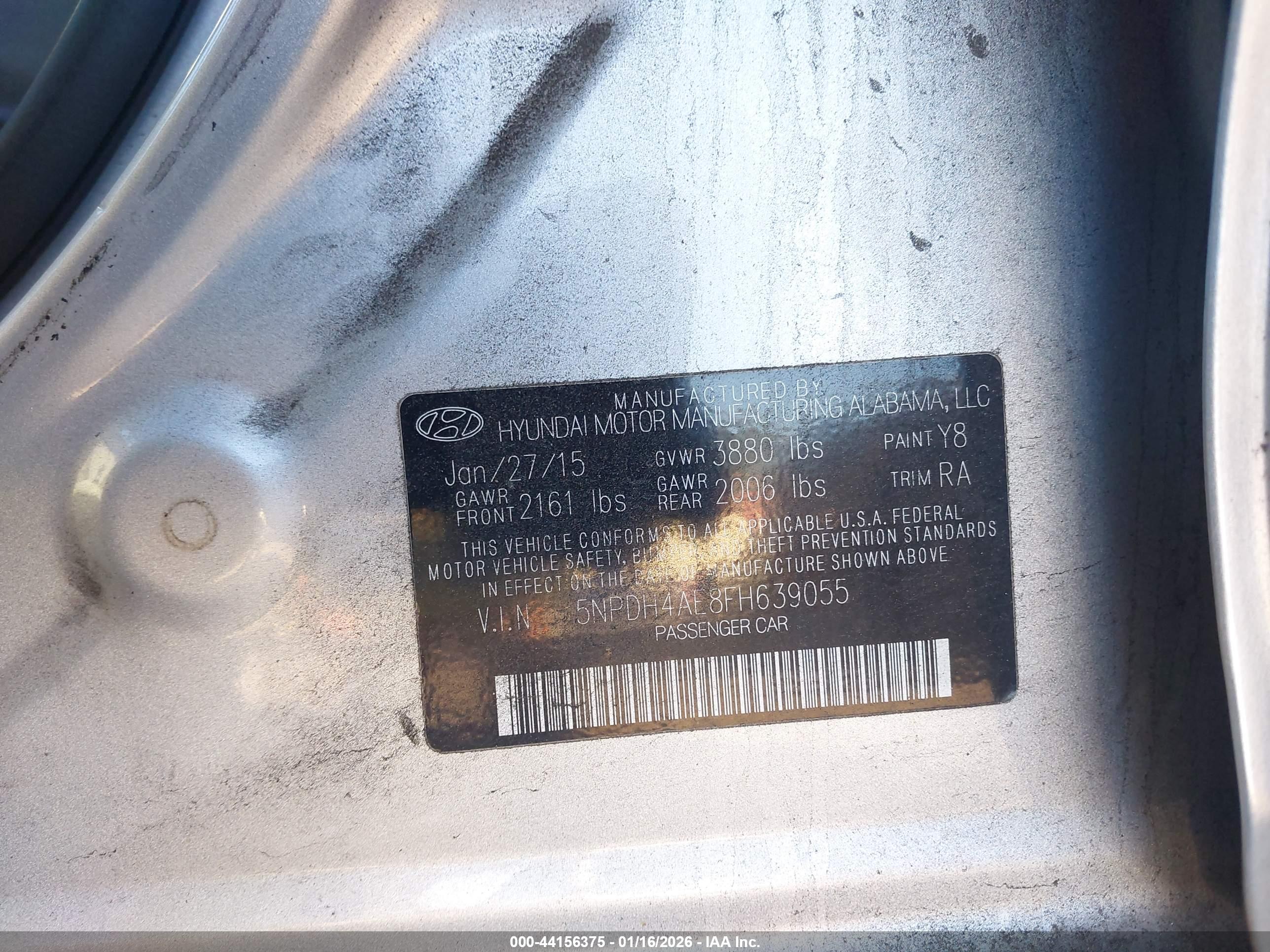 HYUNDAI ELANTRA image 9