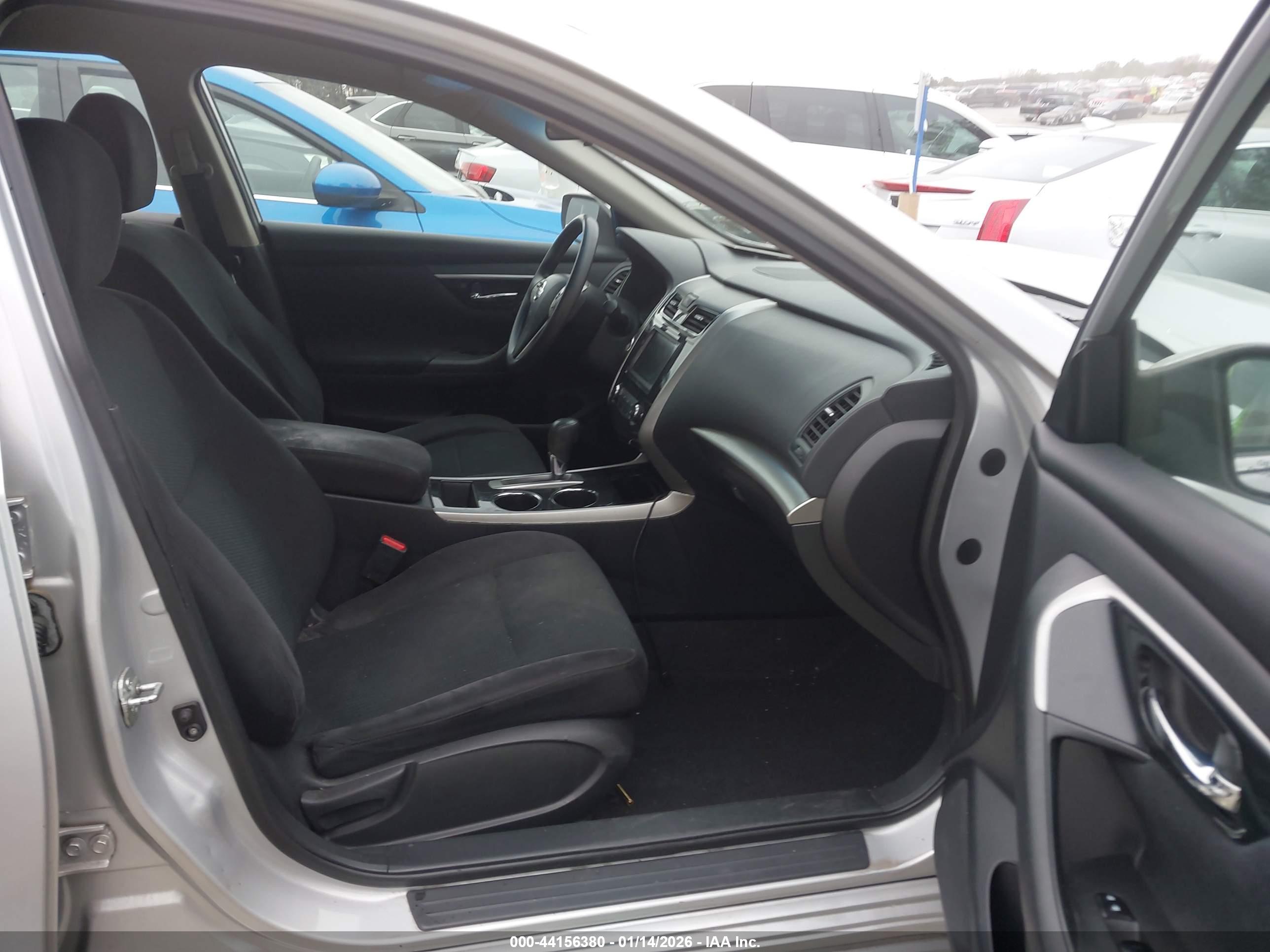 NISSAN ALTIMA image 5