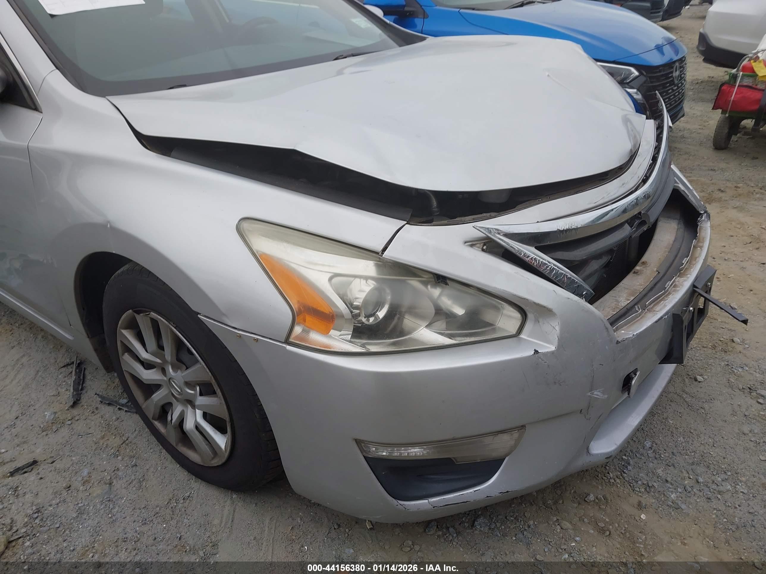 NISSAN ALTIMA image 6