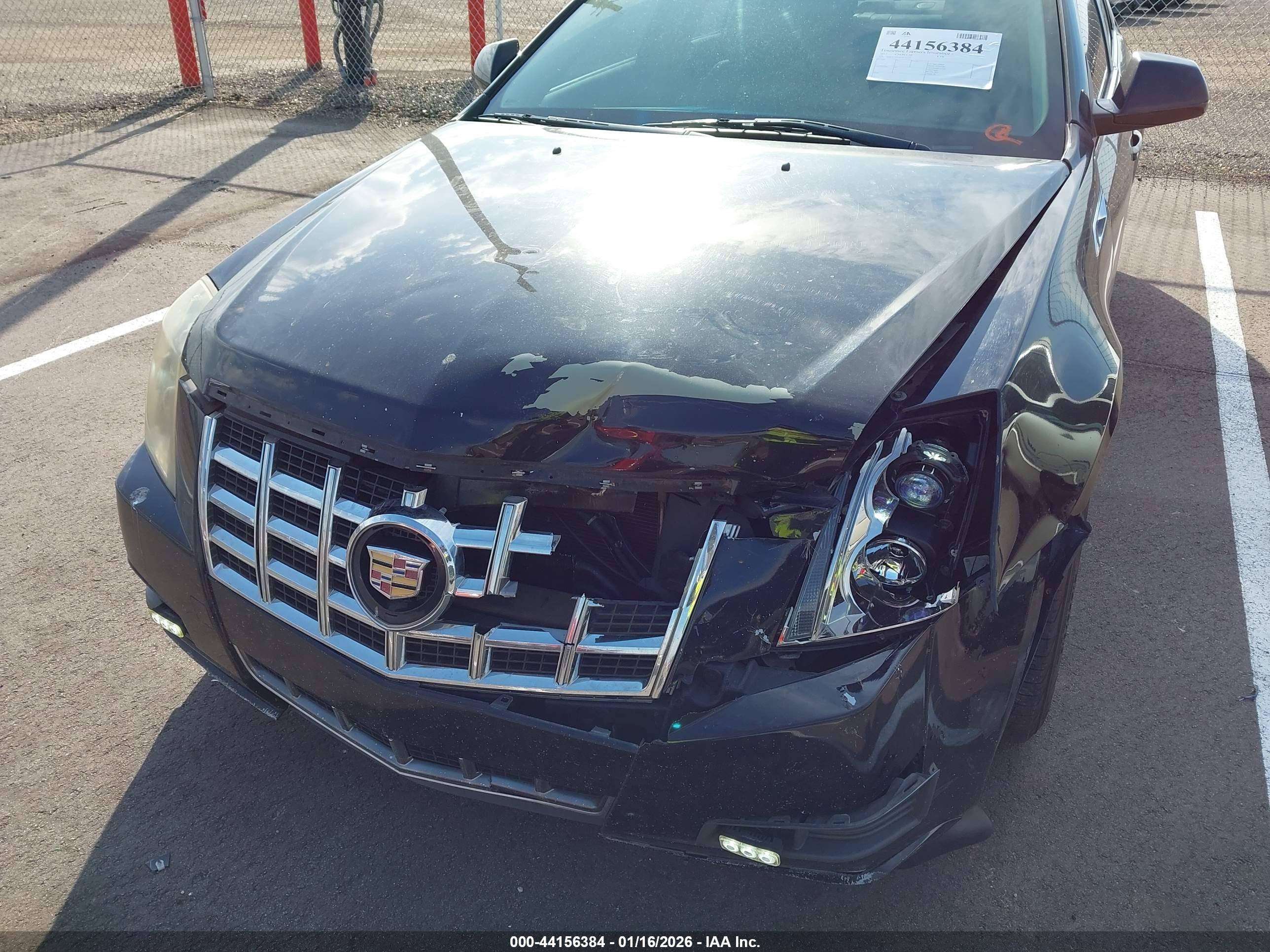 CADILLAC CTS image 6