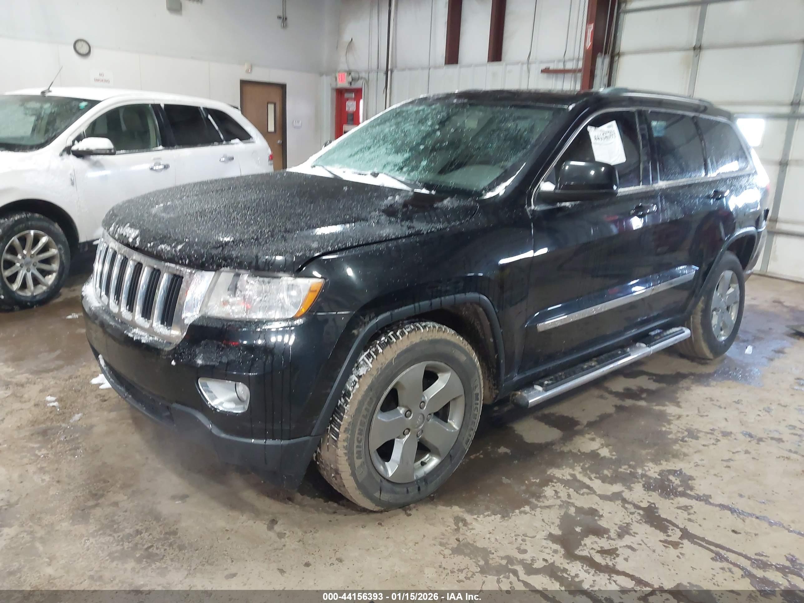 JEEP GRAND image 2
