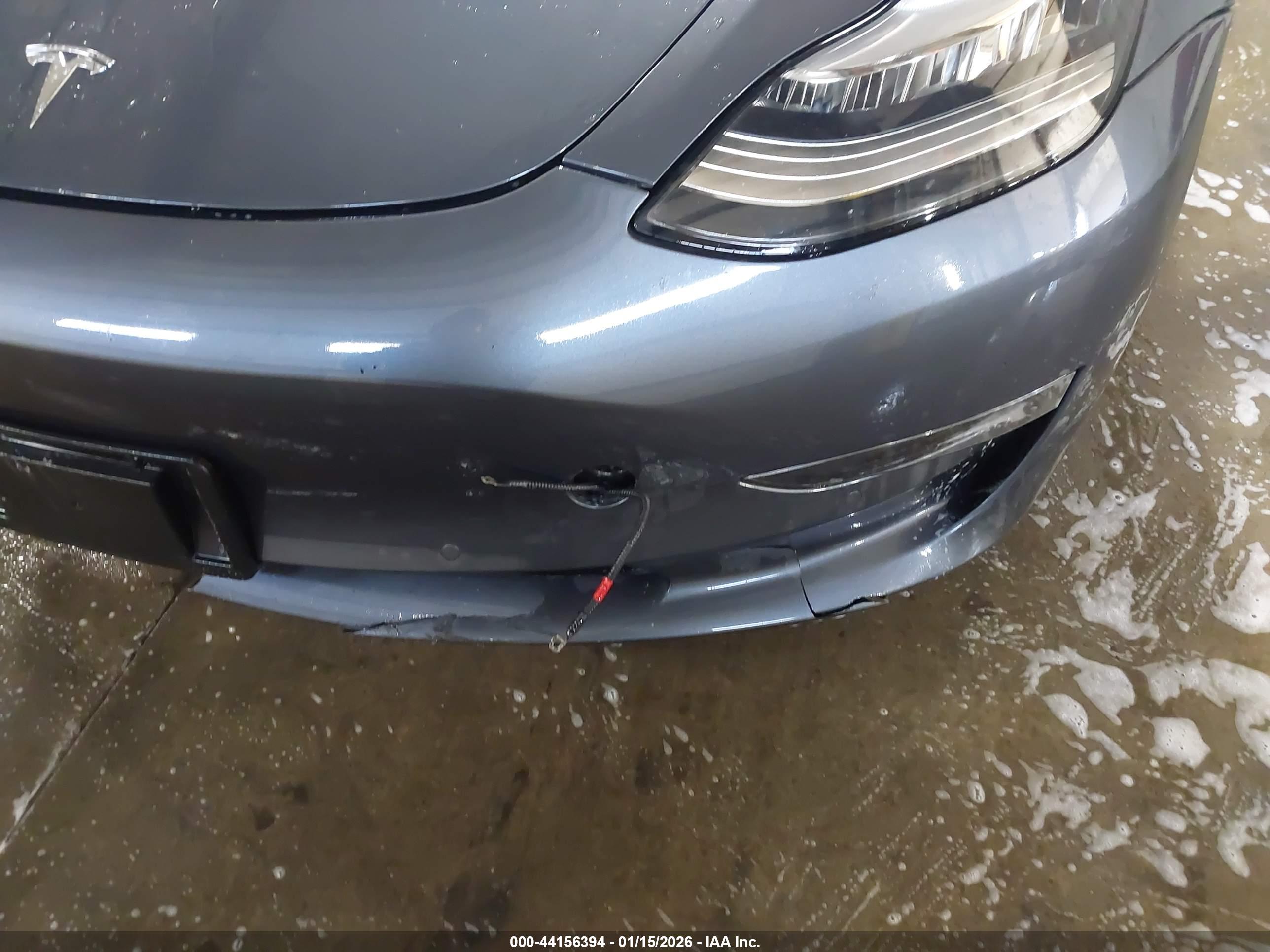TESLA MODEL image 6