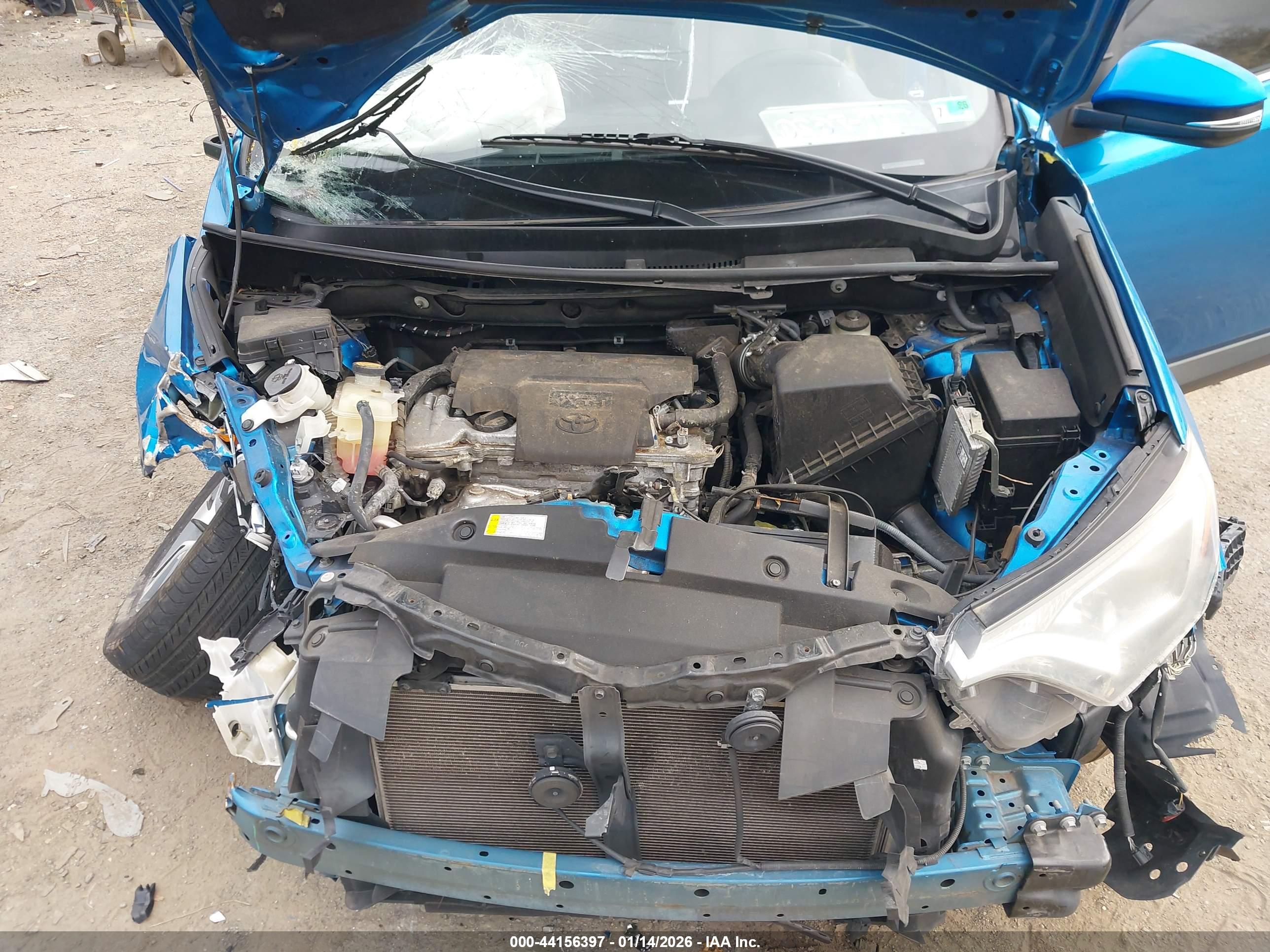 TOYOTA RAV4 image 10