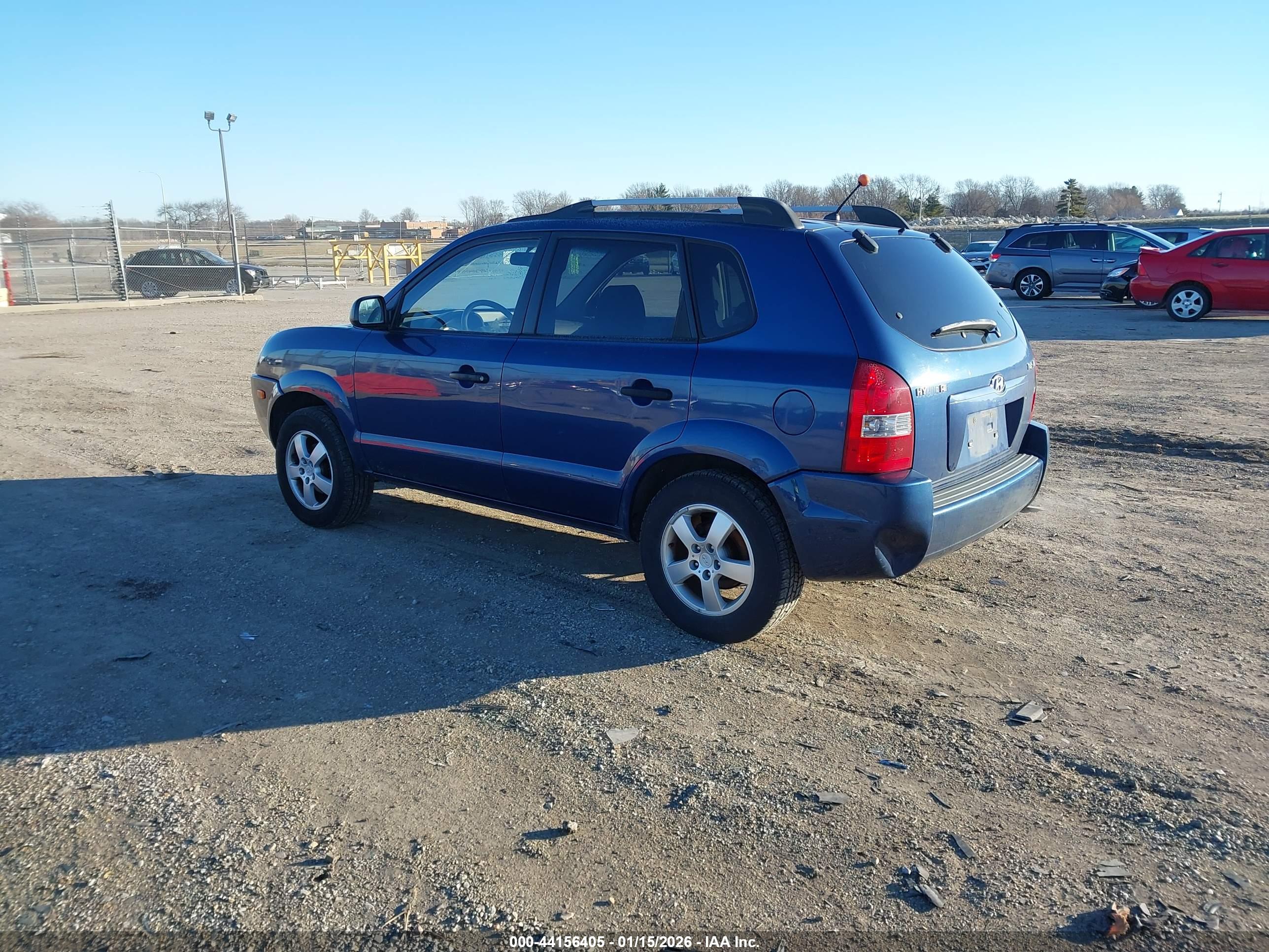 HYUNDAI TUCSON image 3