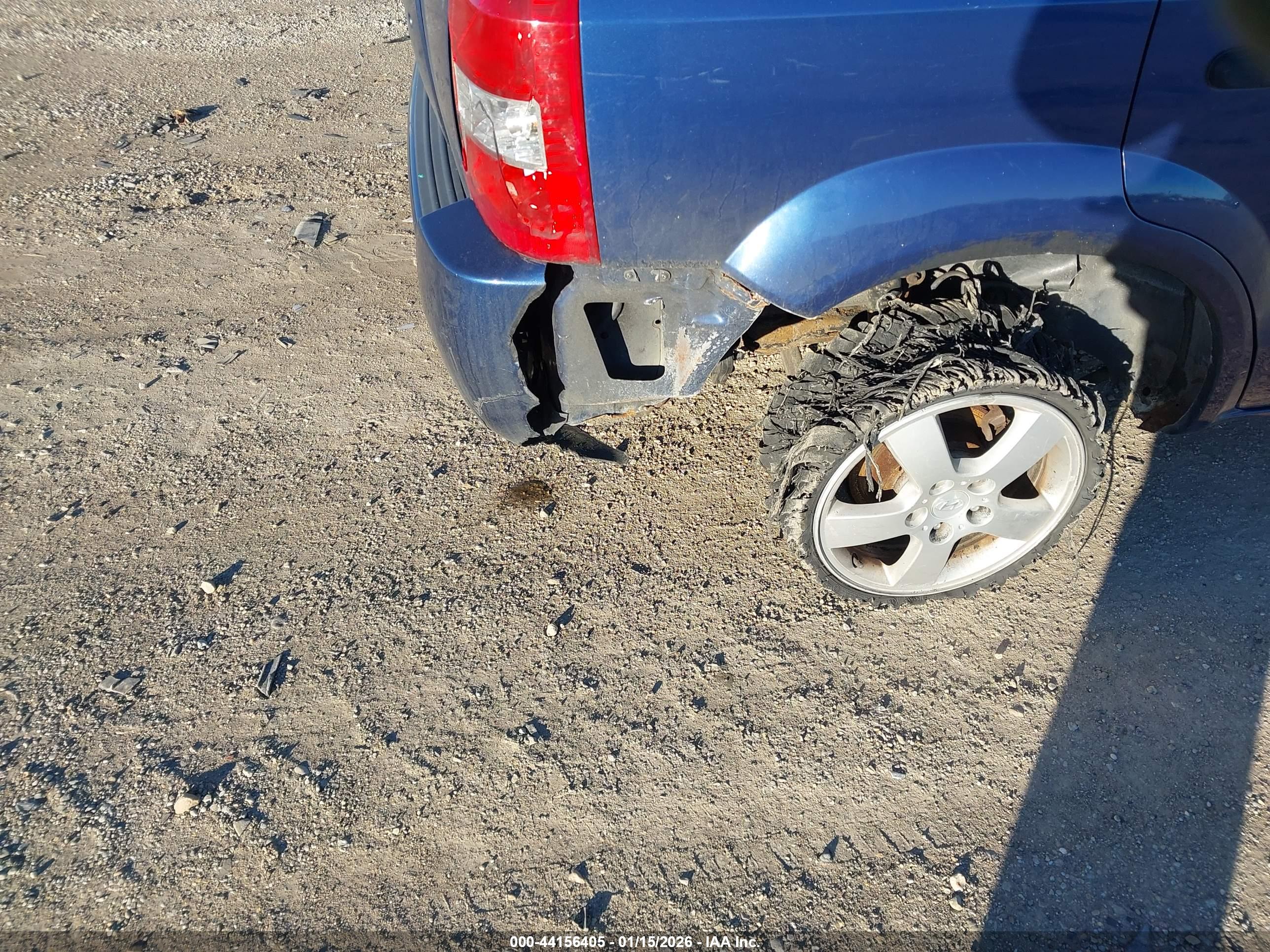 HYUNDAI TUCSON image 6
