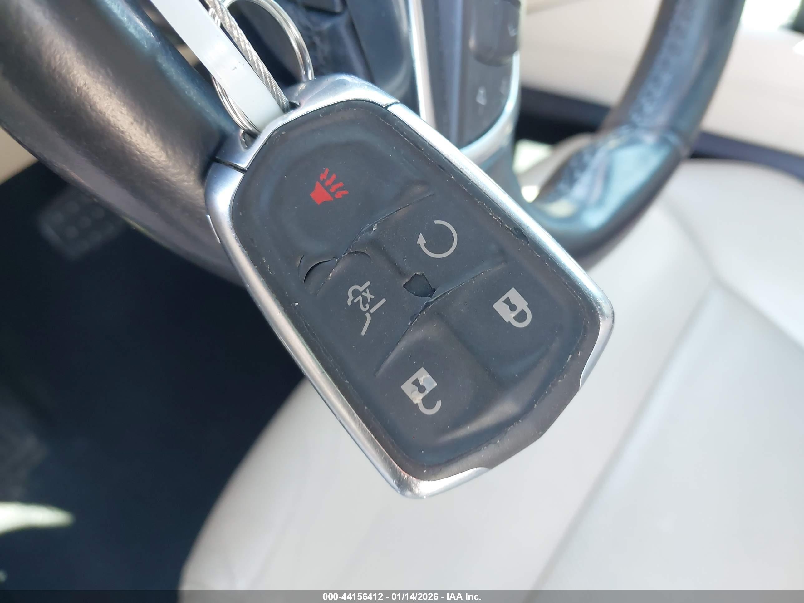 CADILLAC XT5 image 11