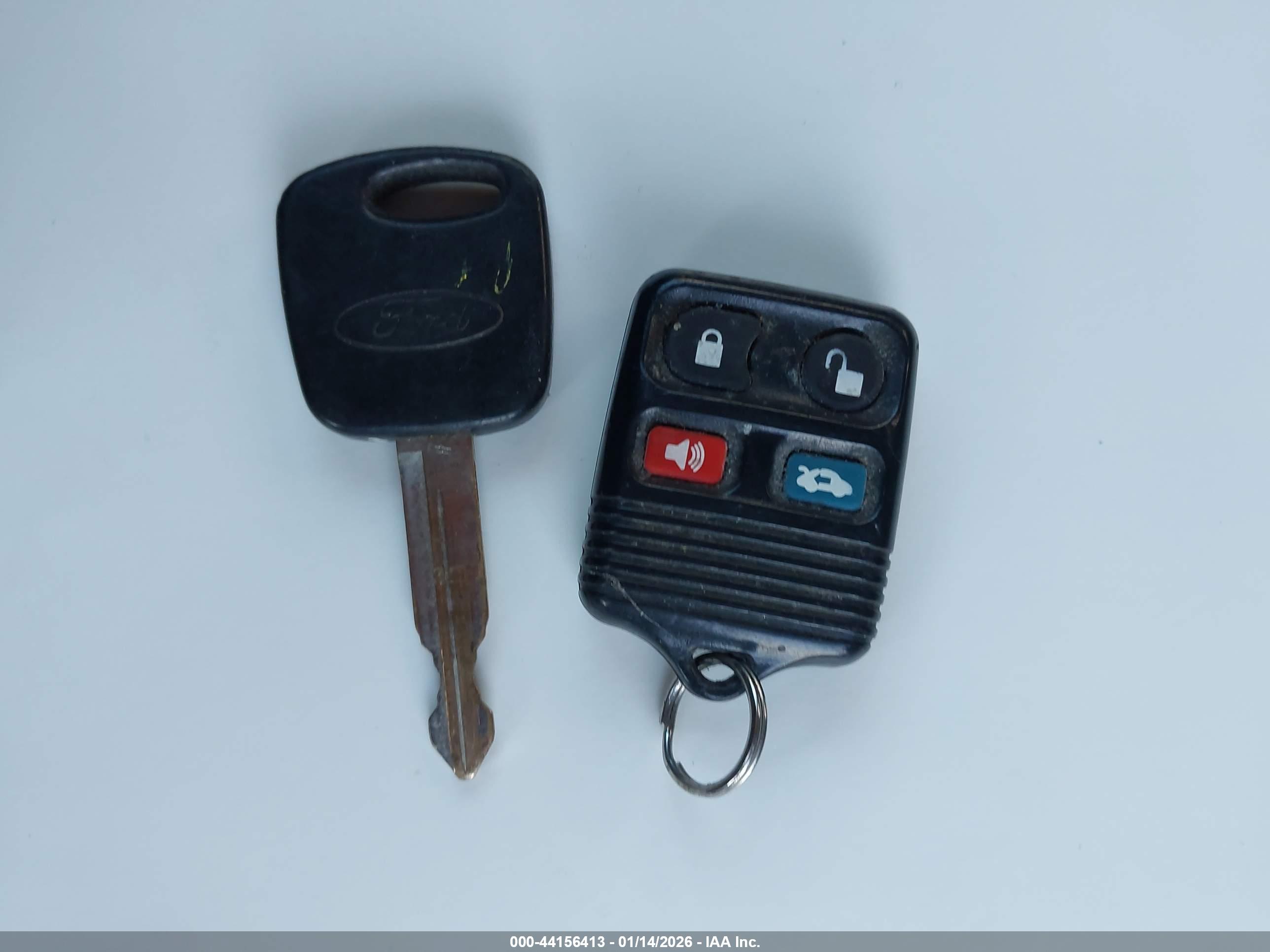 FORD FOCUS image 11