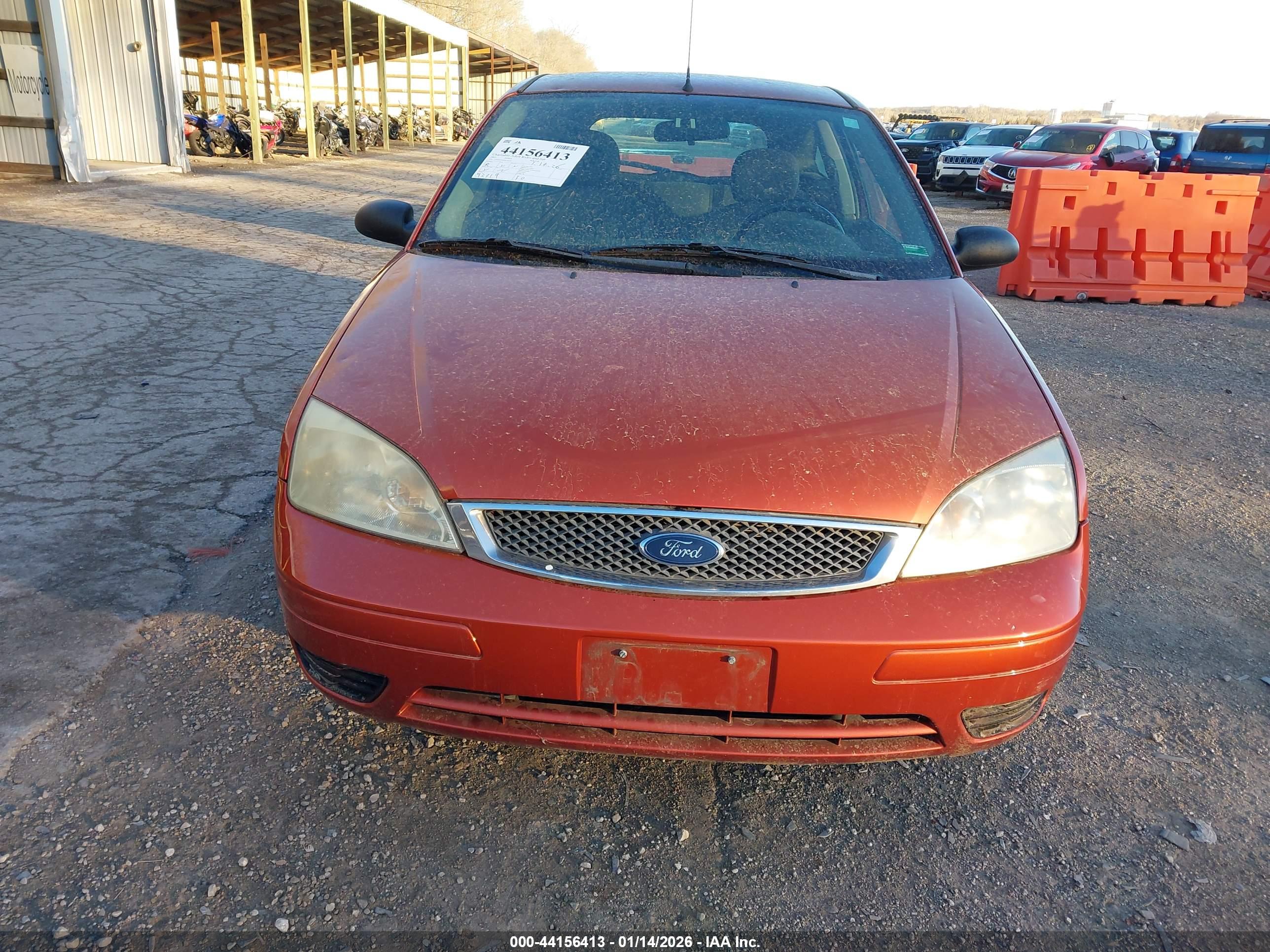 FORD FOCUS image 6