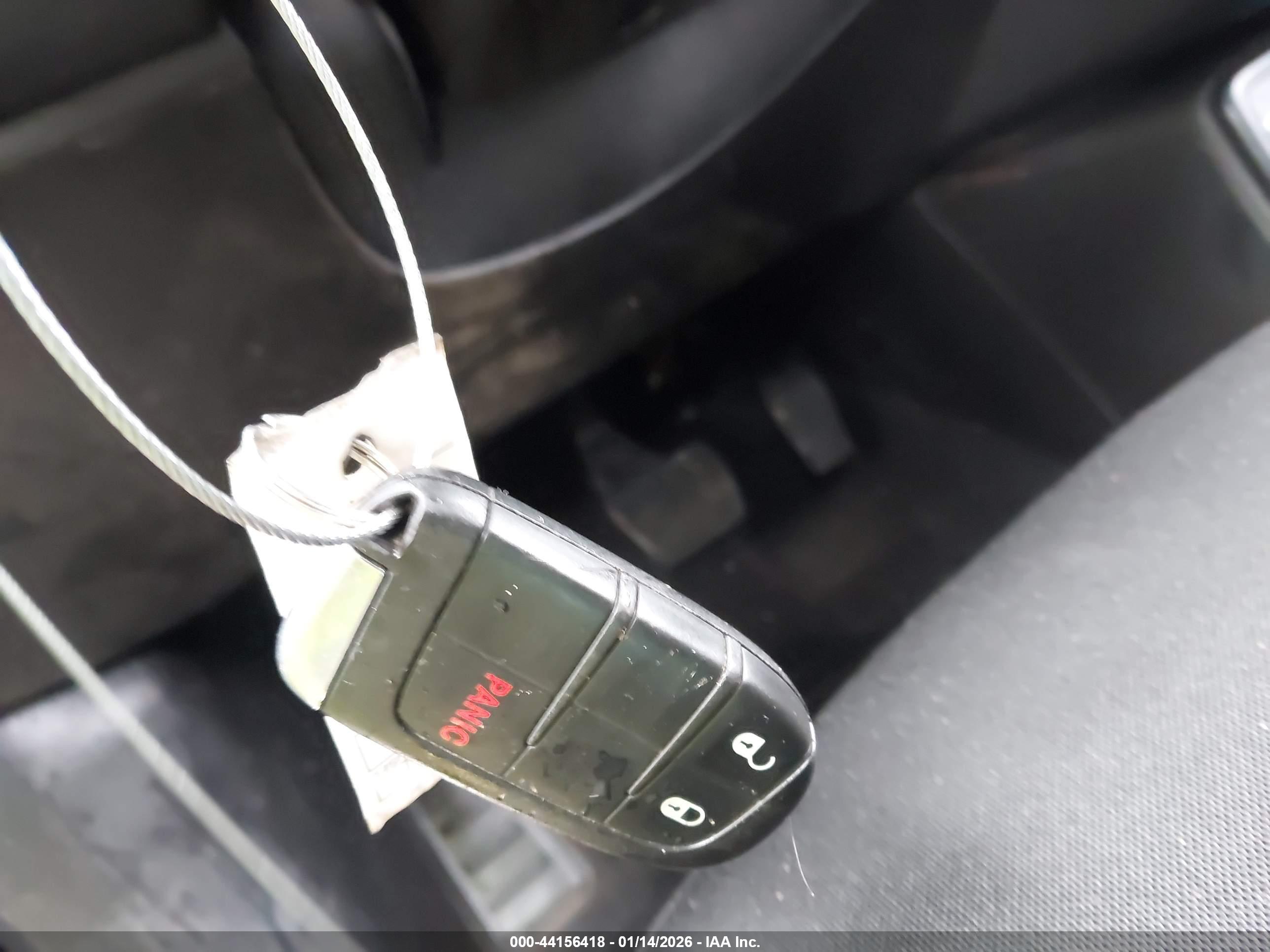 JEEP RENEGADE image 11