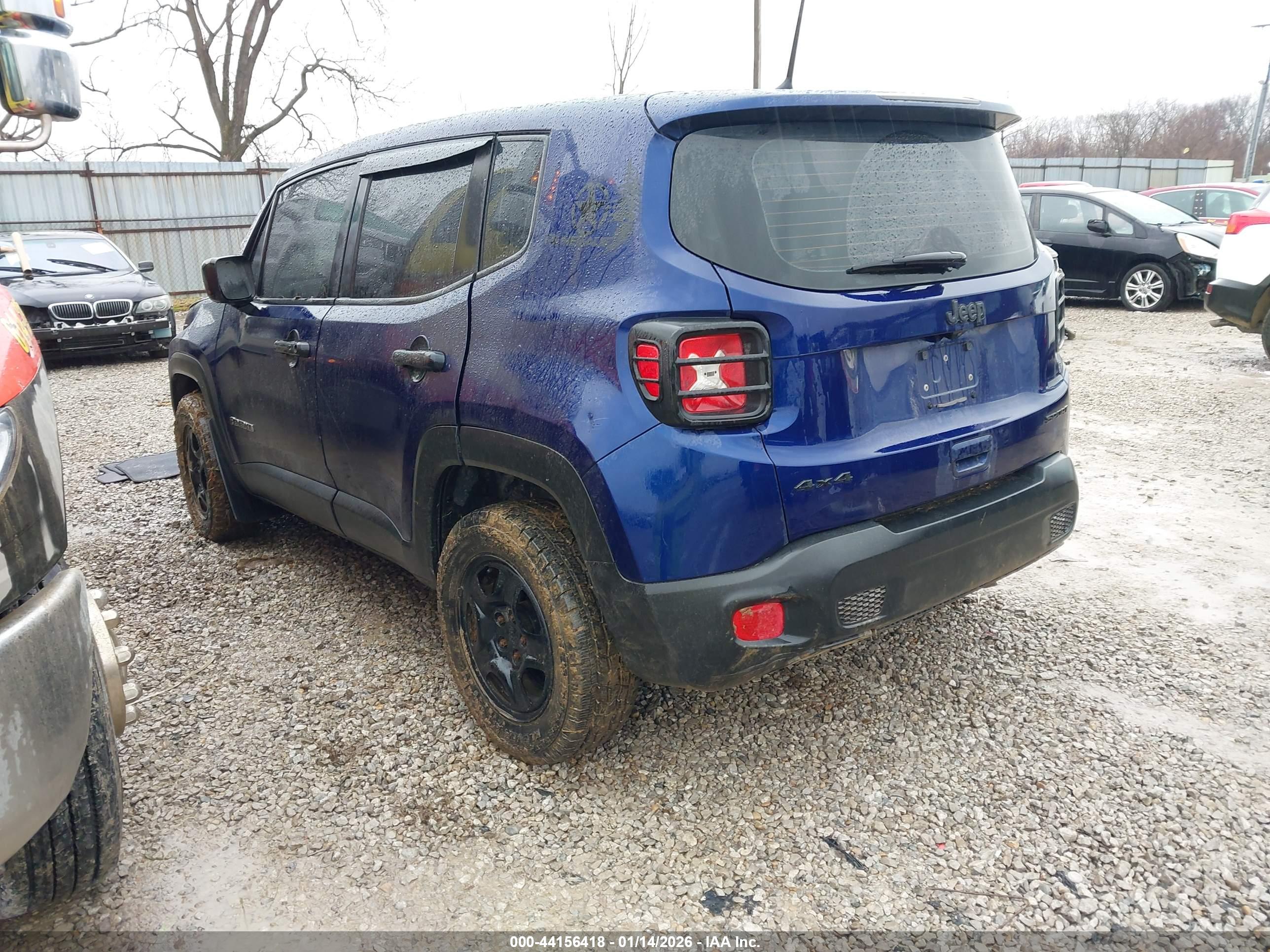 JEEP RENEGADE image 3
