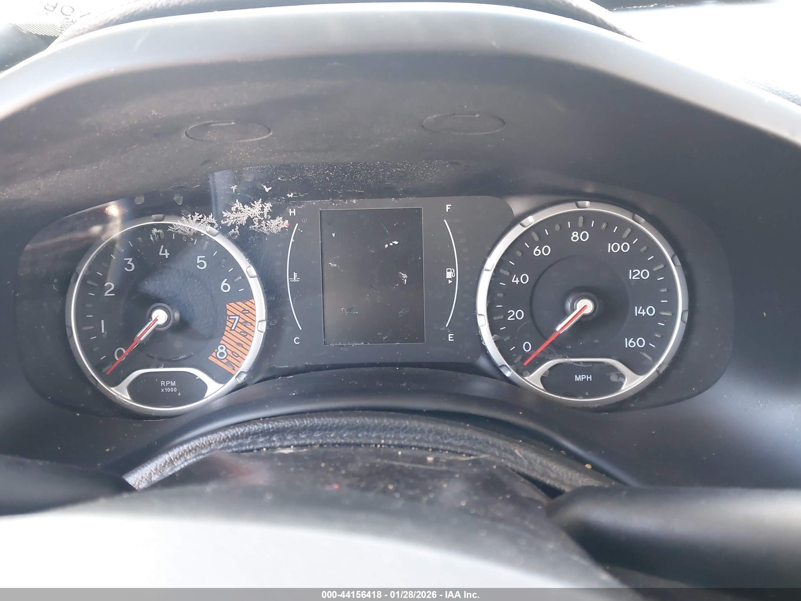 JEEP RENEGADE image 7
