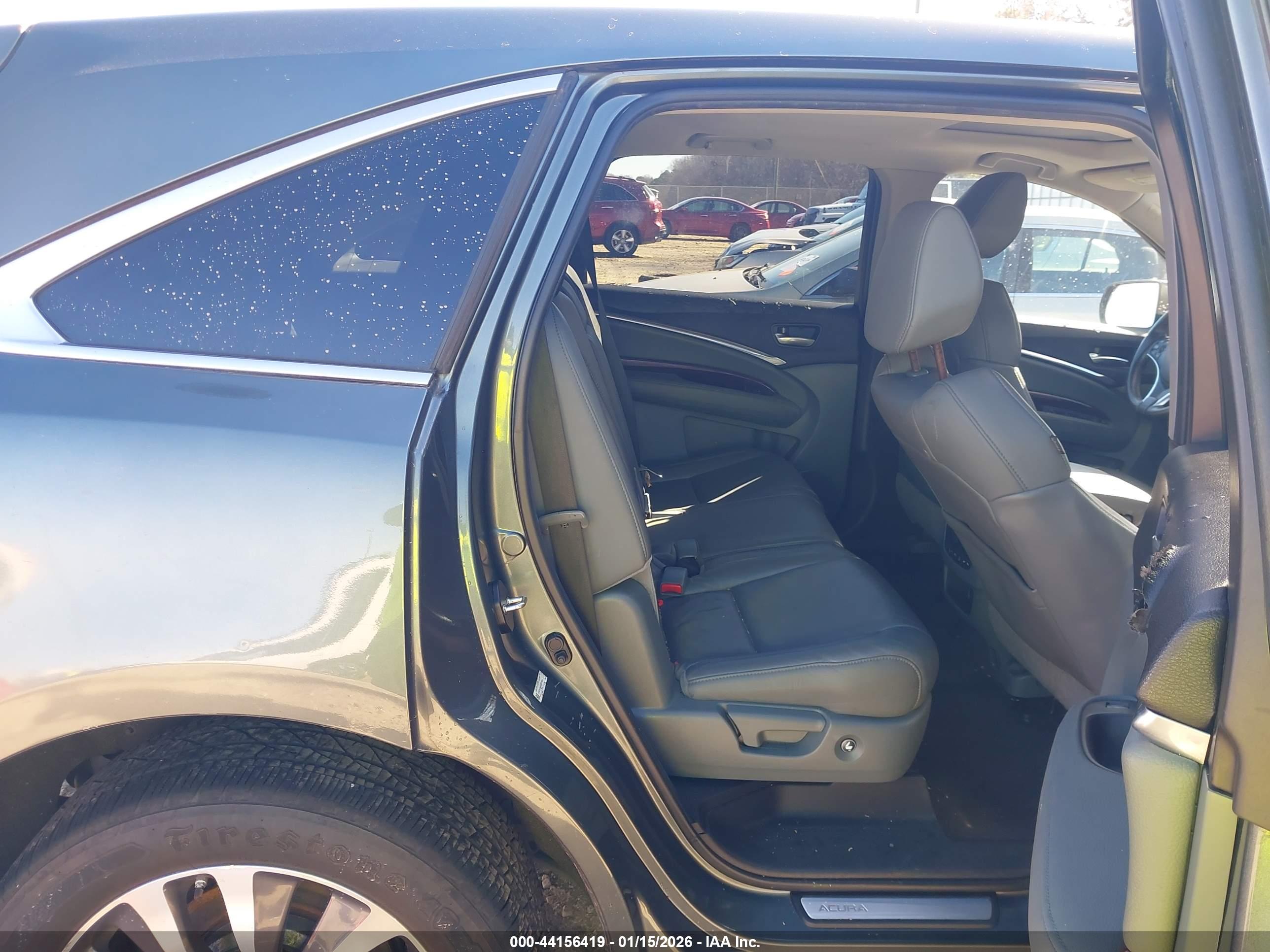 ACURA MDX image 8