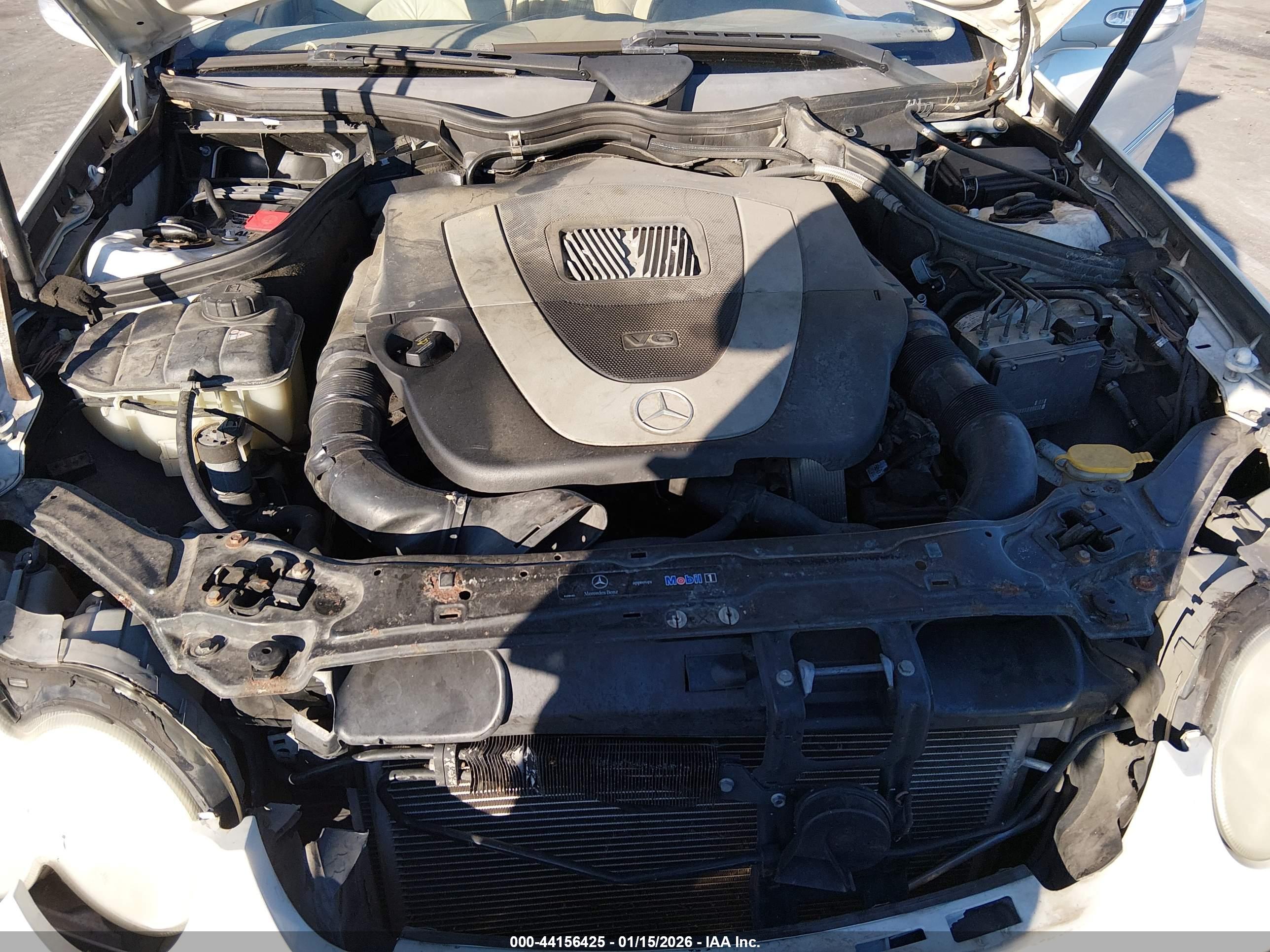 MERCEDES-BENZ CLK image 10