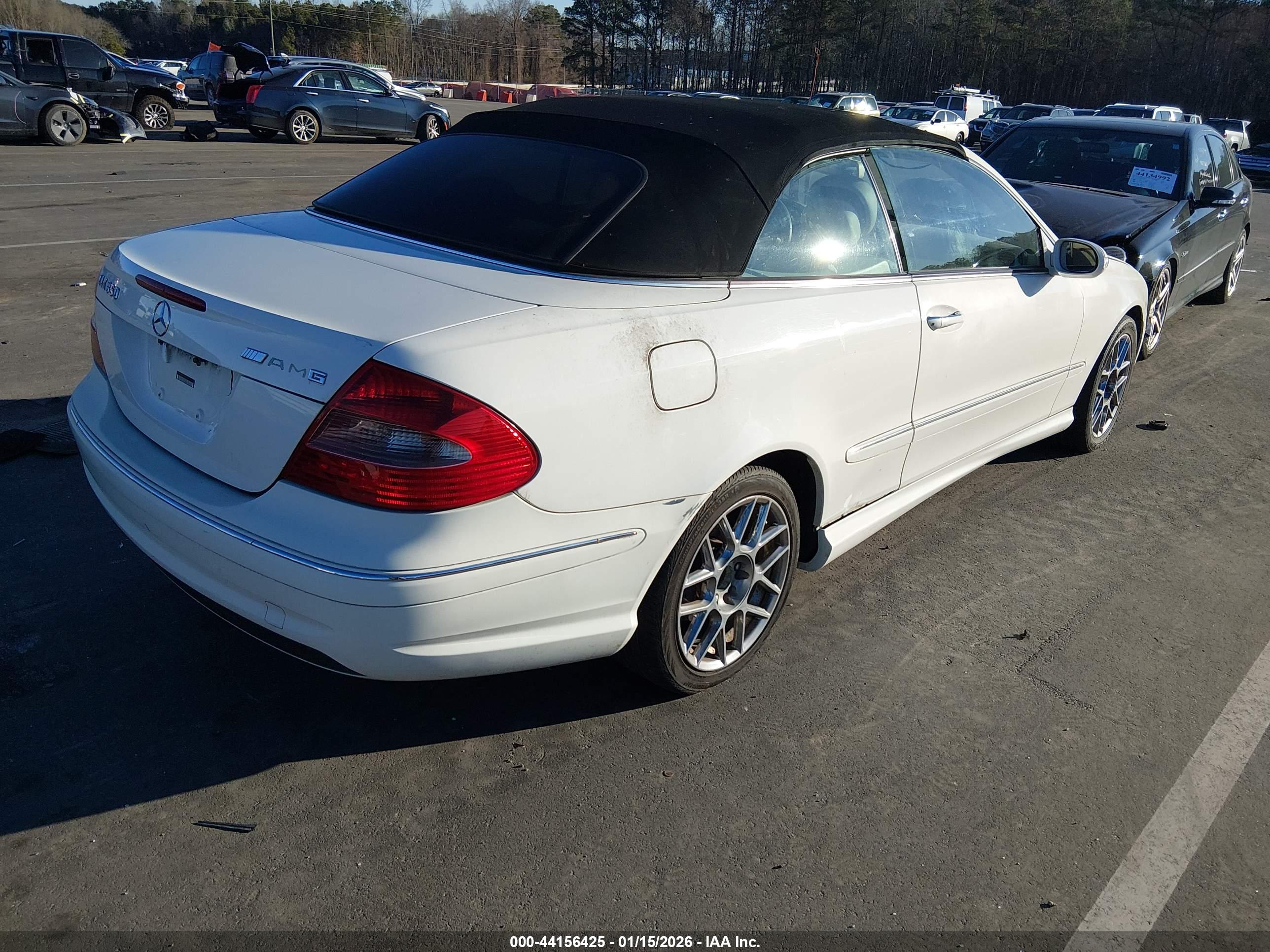 MERCEDES-BENZ CLK image 4