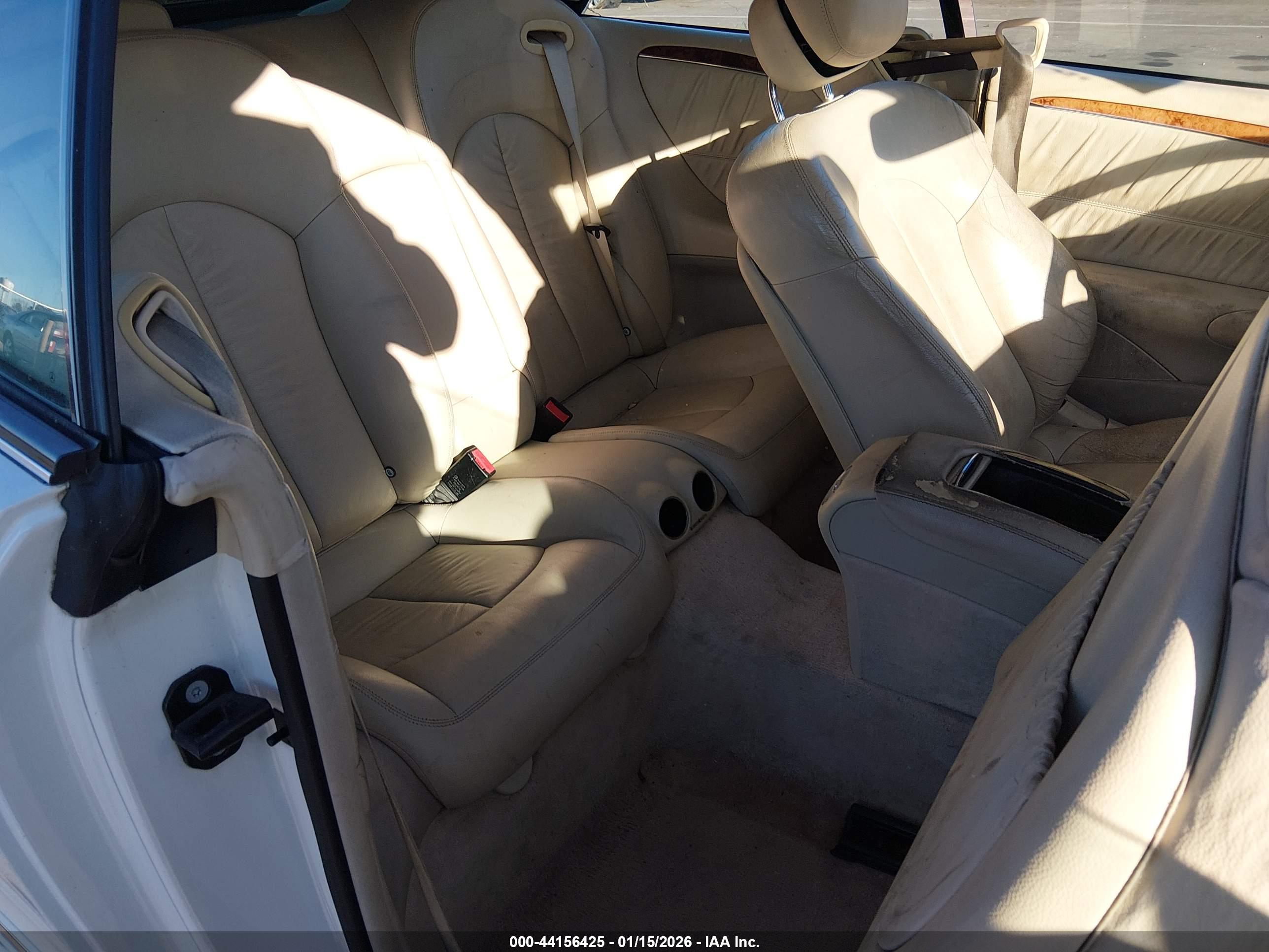 MERCEDES-BENZ CLK image 8
