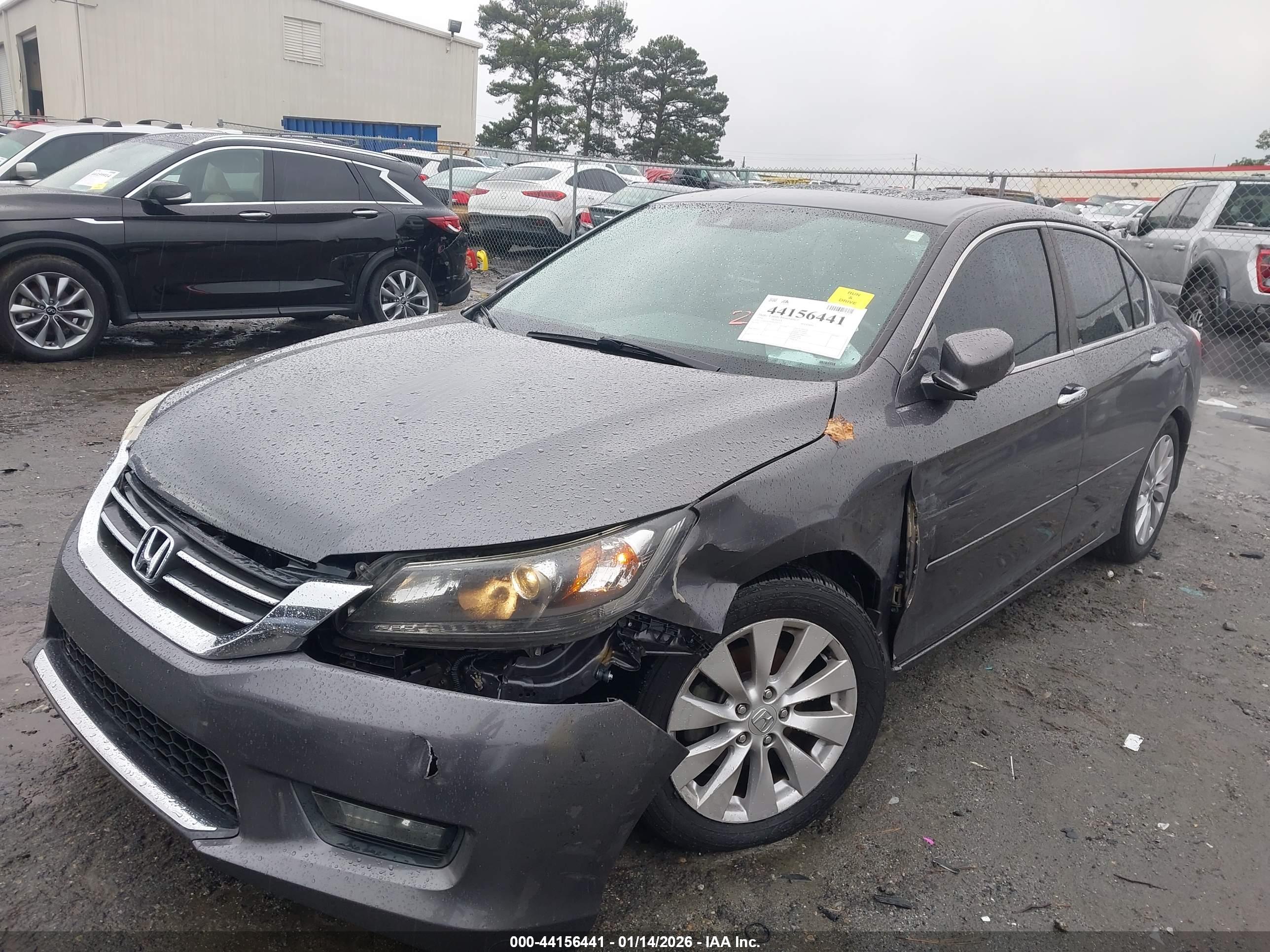 HONDA ACCORD image 6