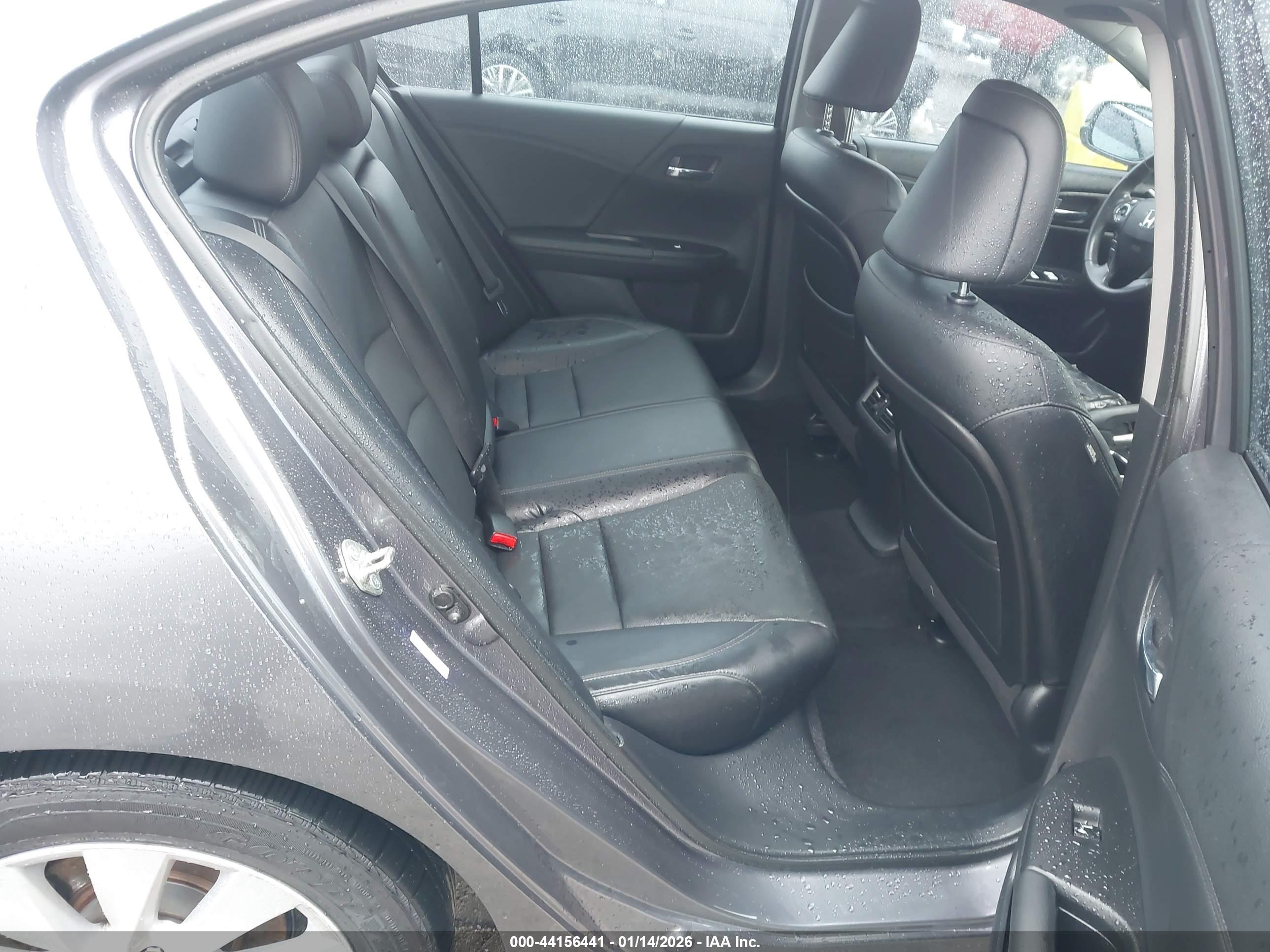 HONDA ACCORD image 8