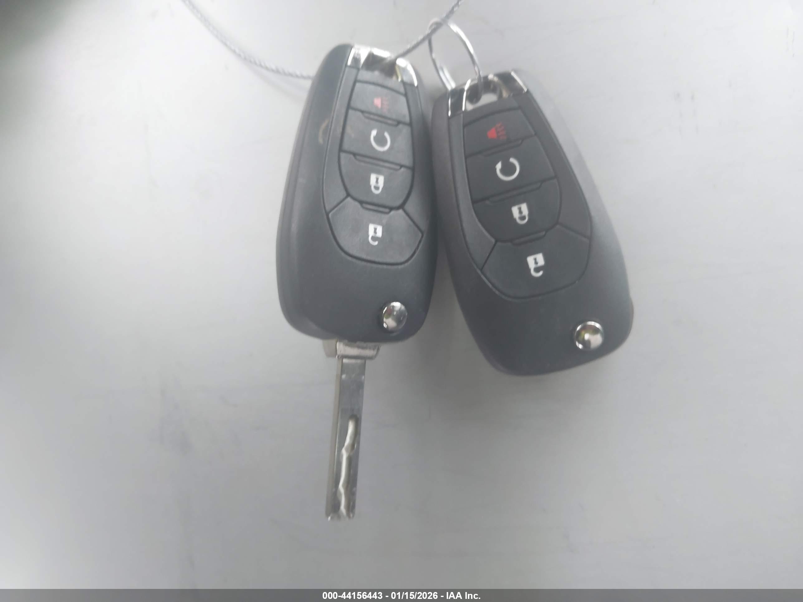 CHEVROLET TRAX image 11