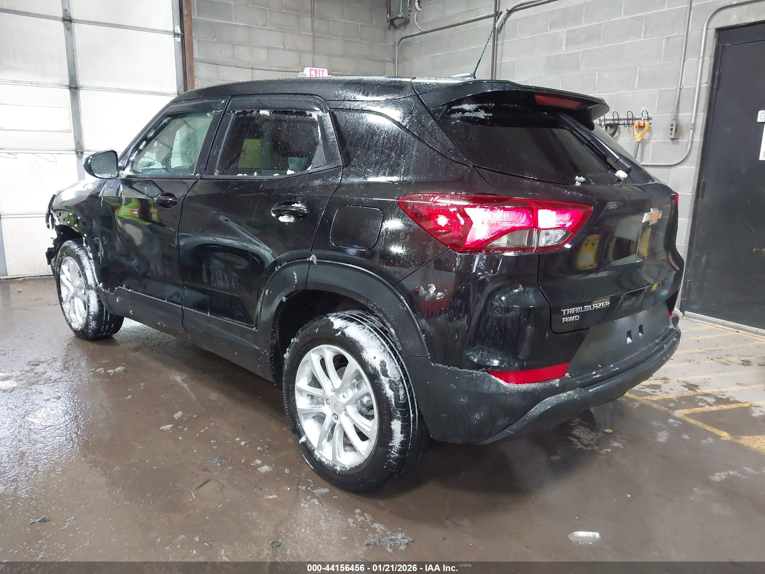 CHEVROLET TRAILBLAZER image 3