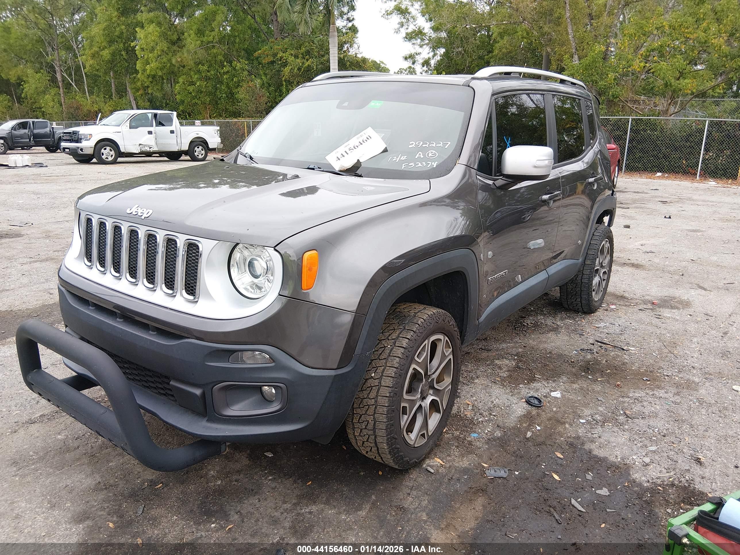 JEEP RENEGADE image 2