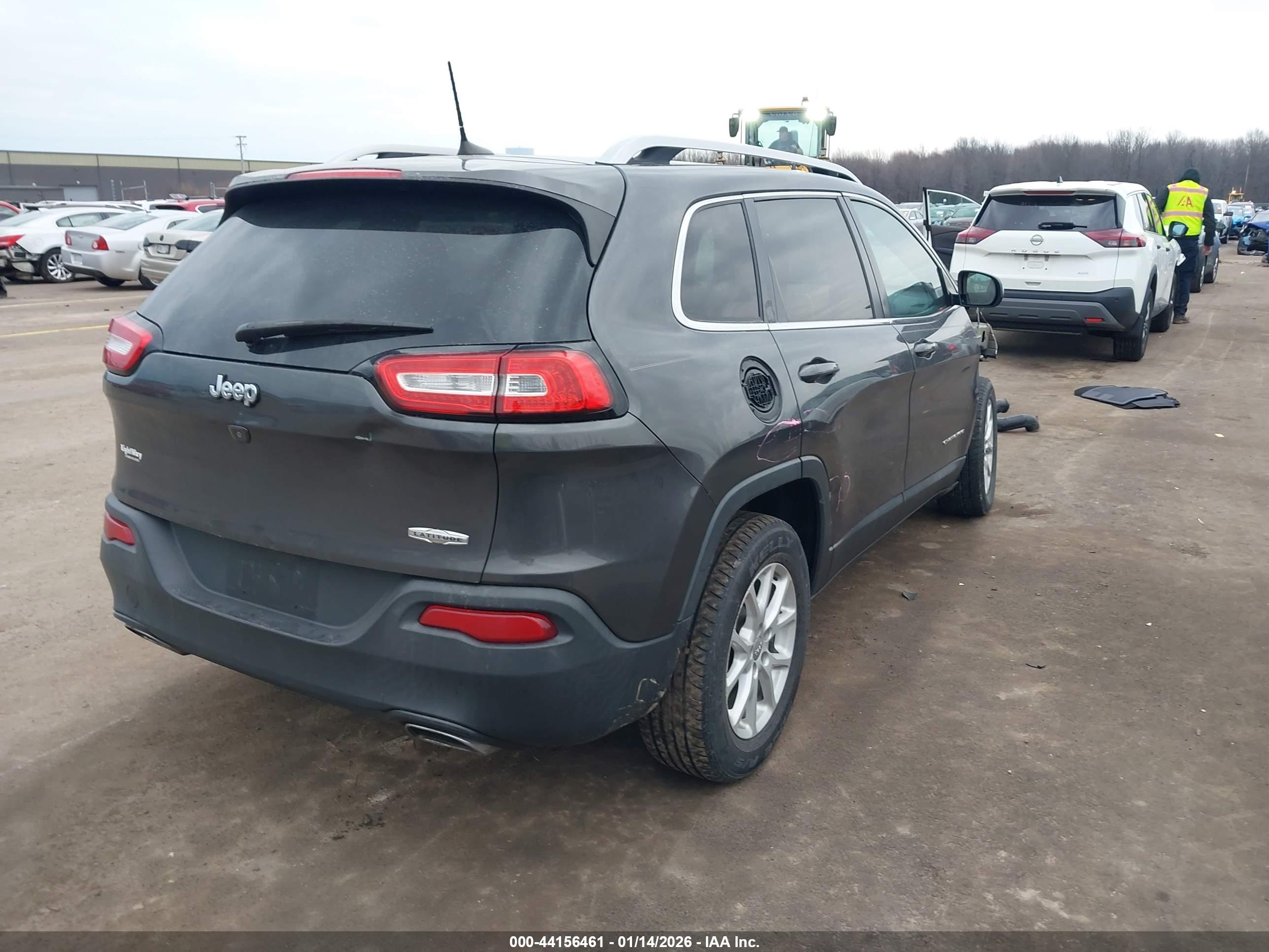JEEP CHEROKEE image 4