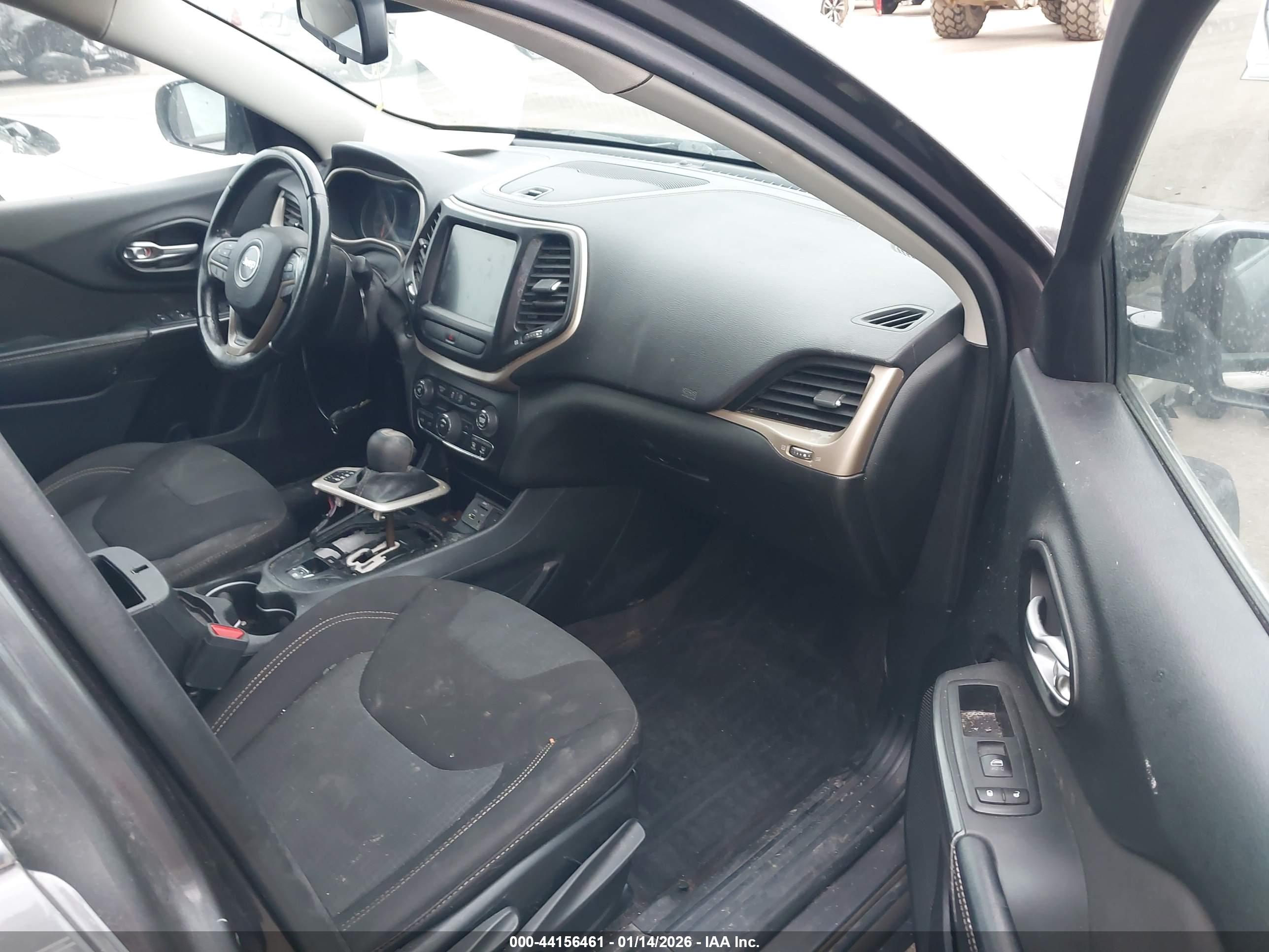 JEEP CHEROKEE image 5