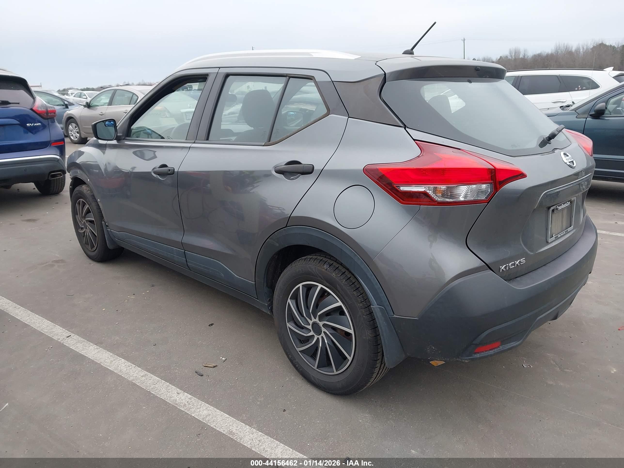 NISSAN KICKS image 3