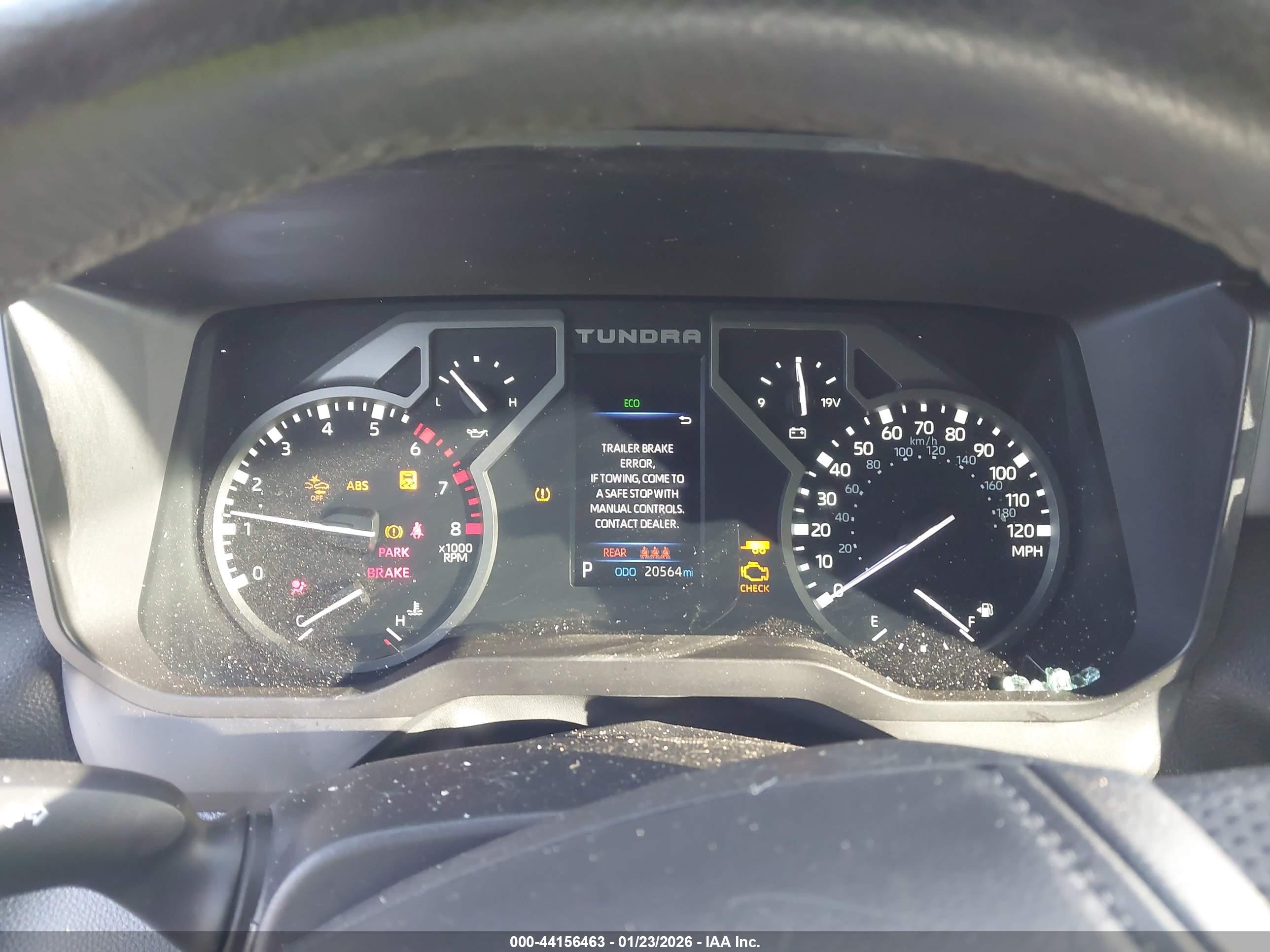 TOYOTA TUNDRA image 7