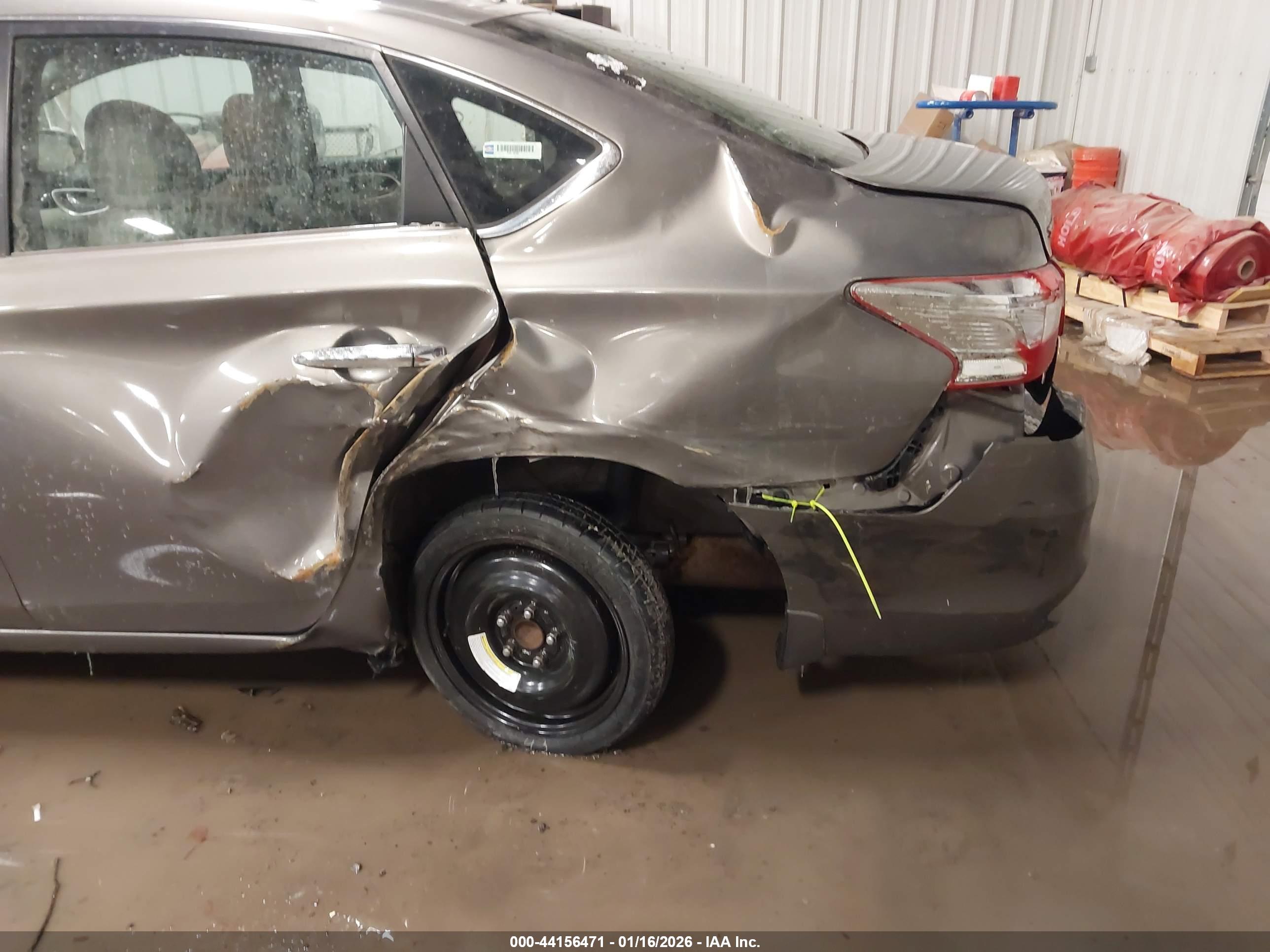 NISSAN SENTRA image 6
