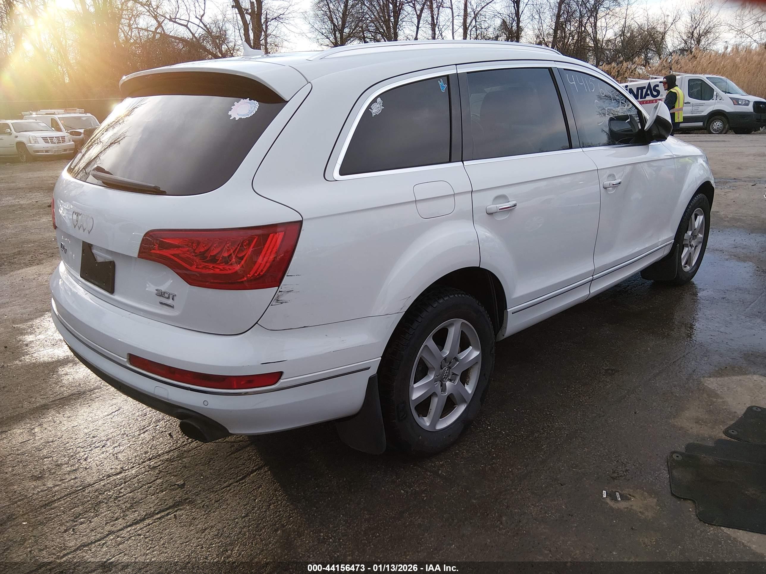 AUDI Q7 image 4