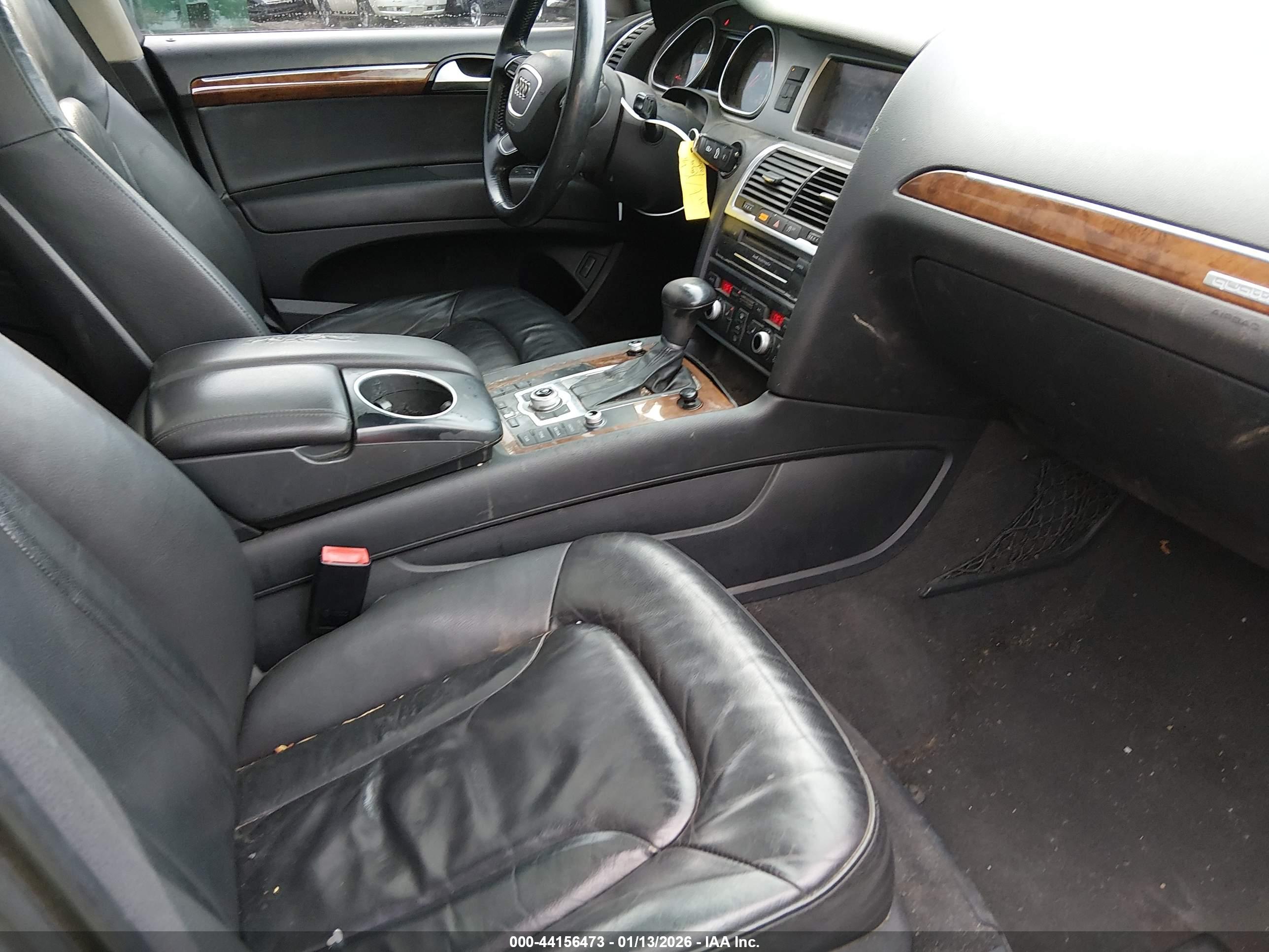 AUDI Q7 image 5