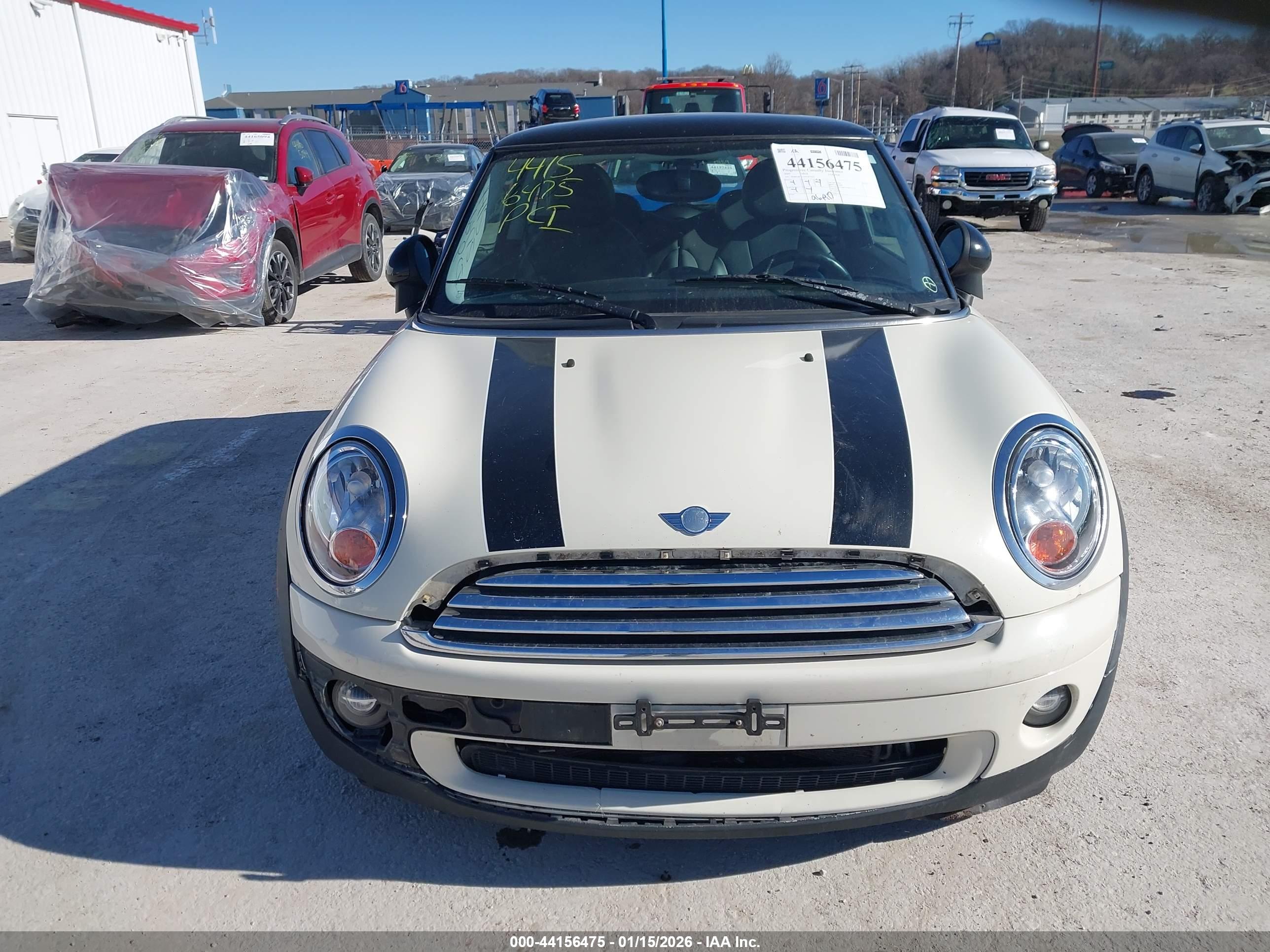 MINI COOPER image 6