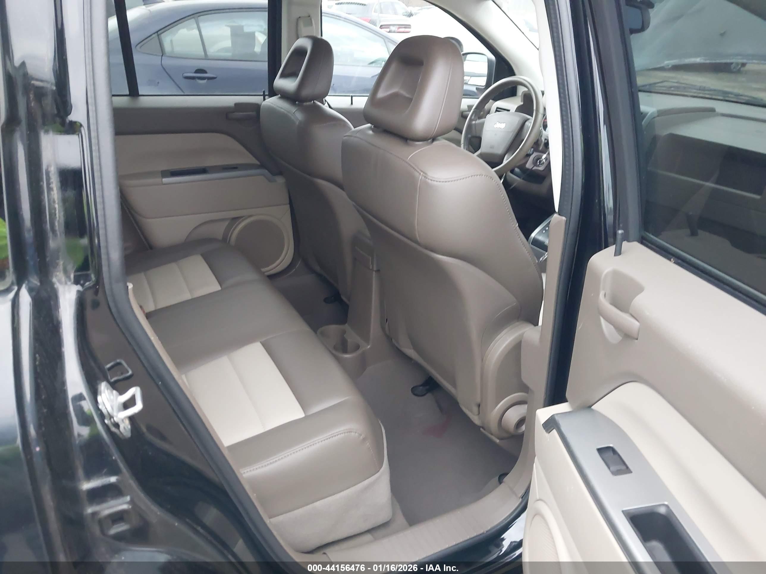 JEEP COMPASS image 8