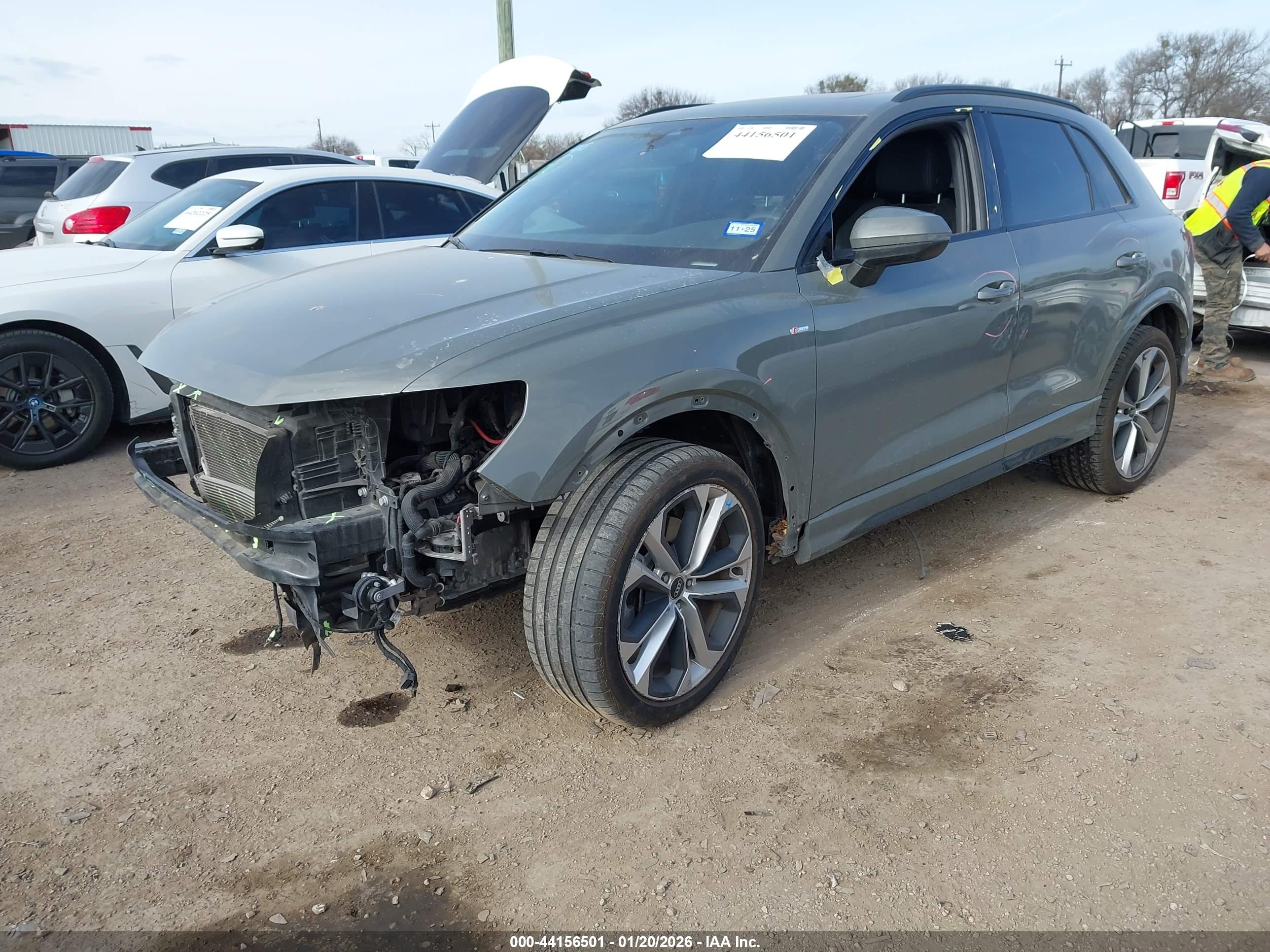 AUDI Q3 image 2