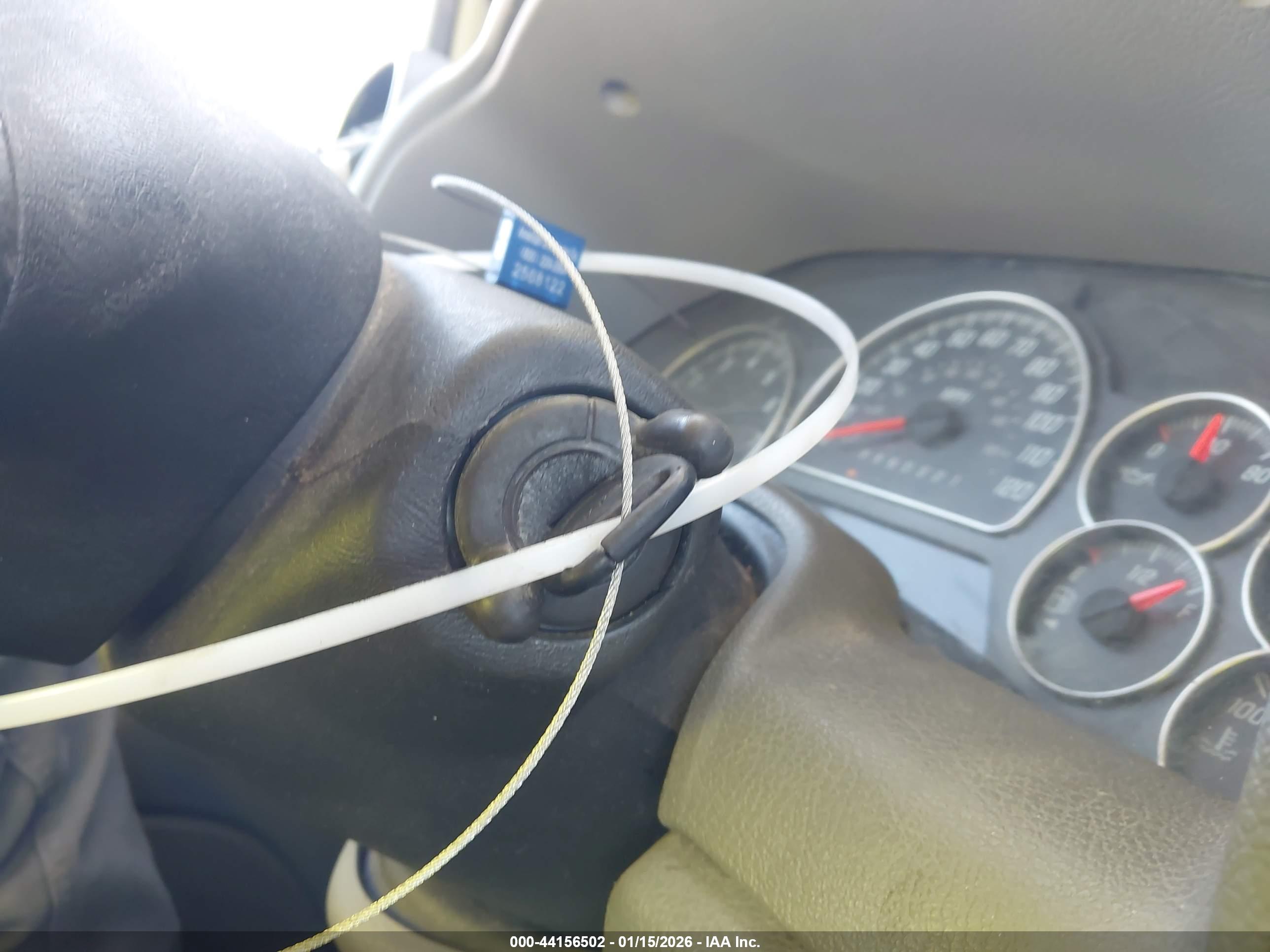 GMC ENVOY image 11