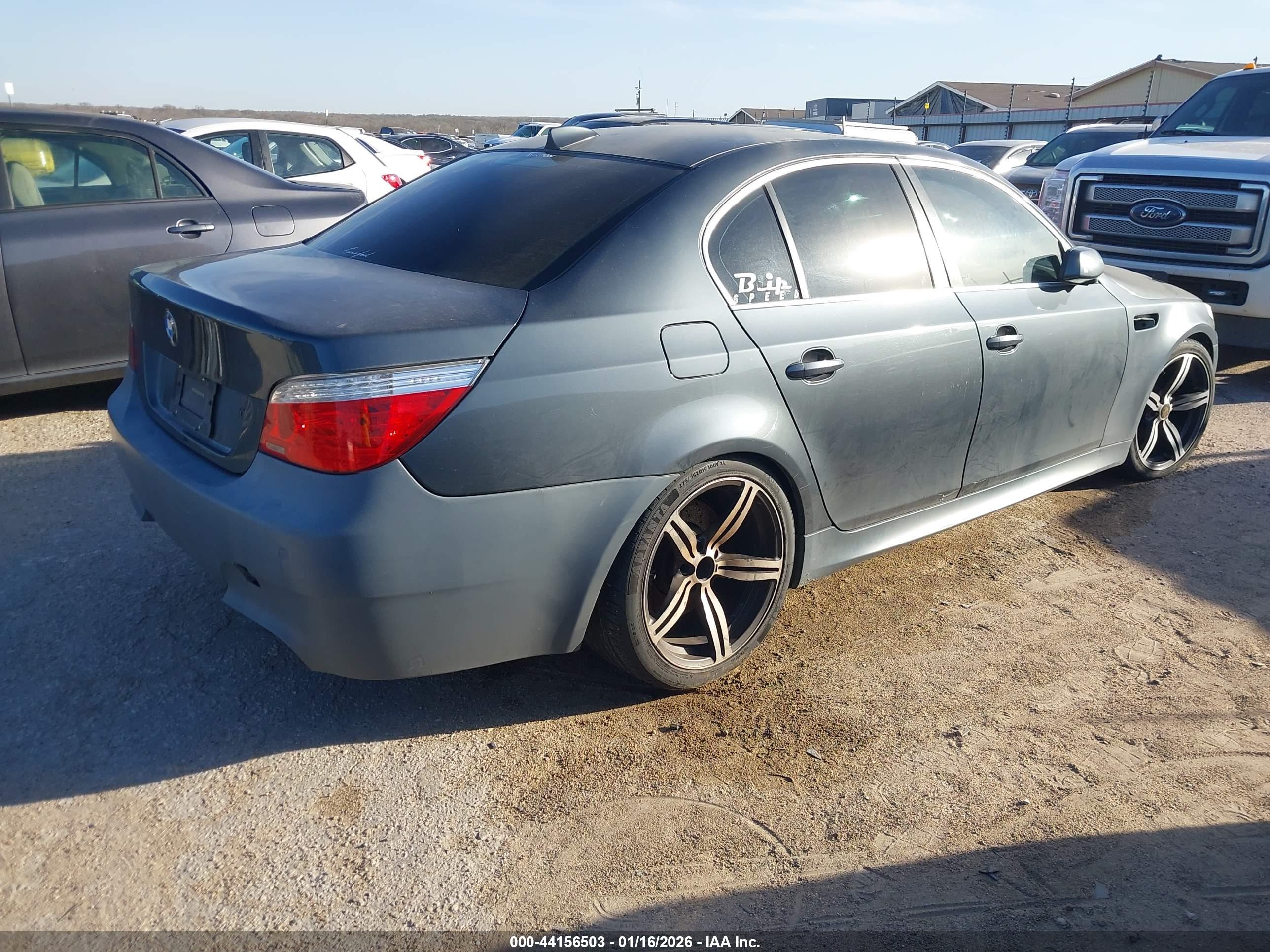BMW 535I image 4
