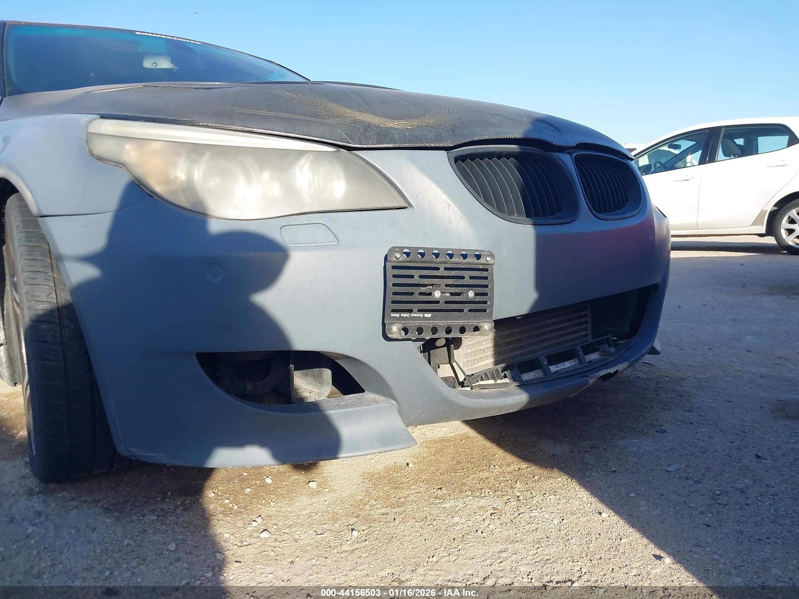 BMW 535I image 6