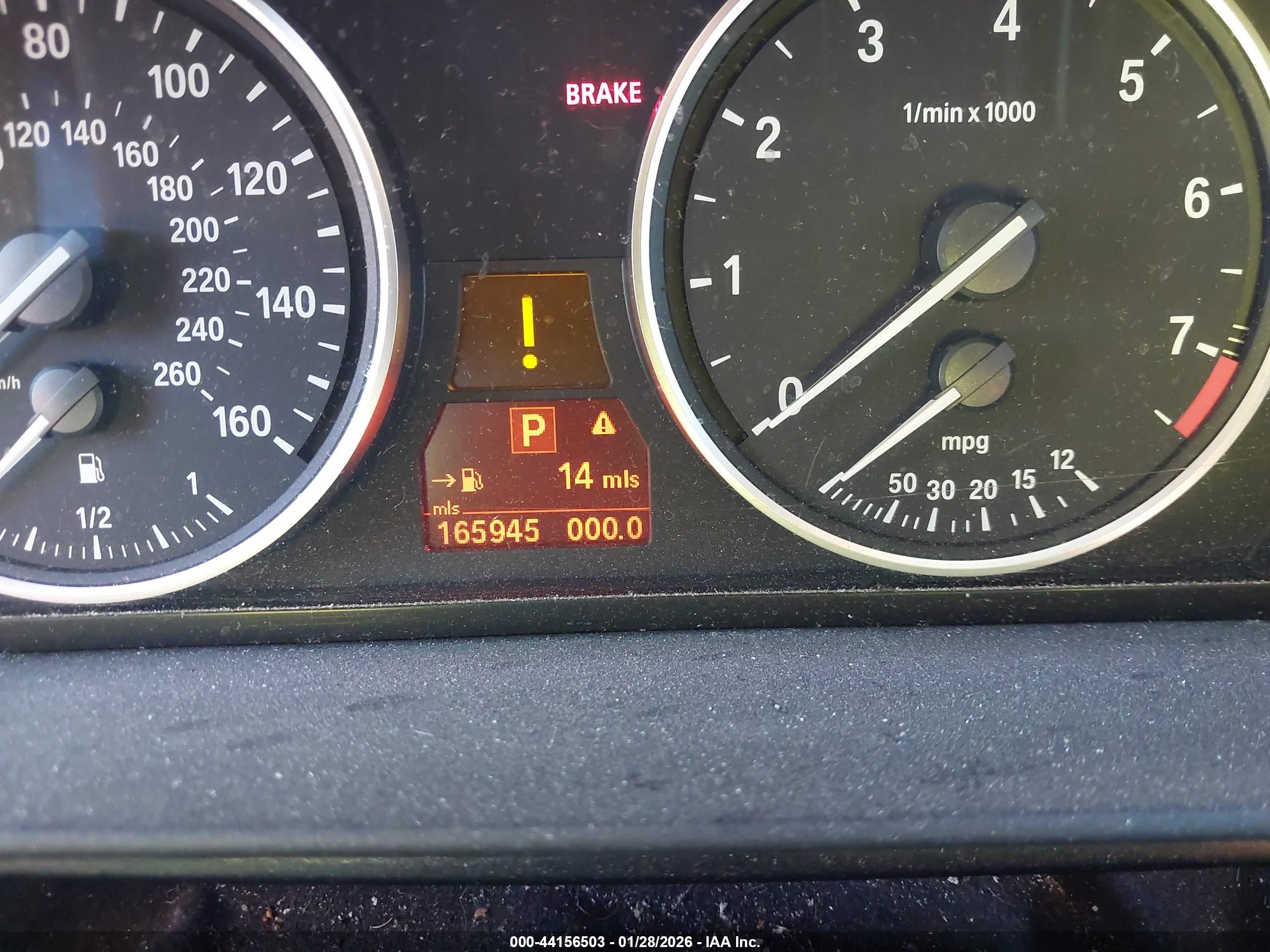 BMW 535I image 7