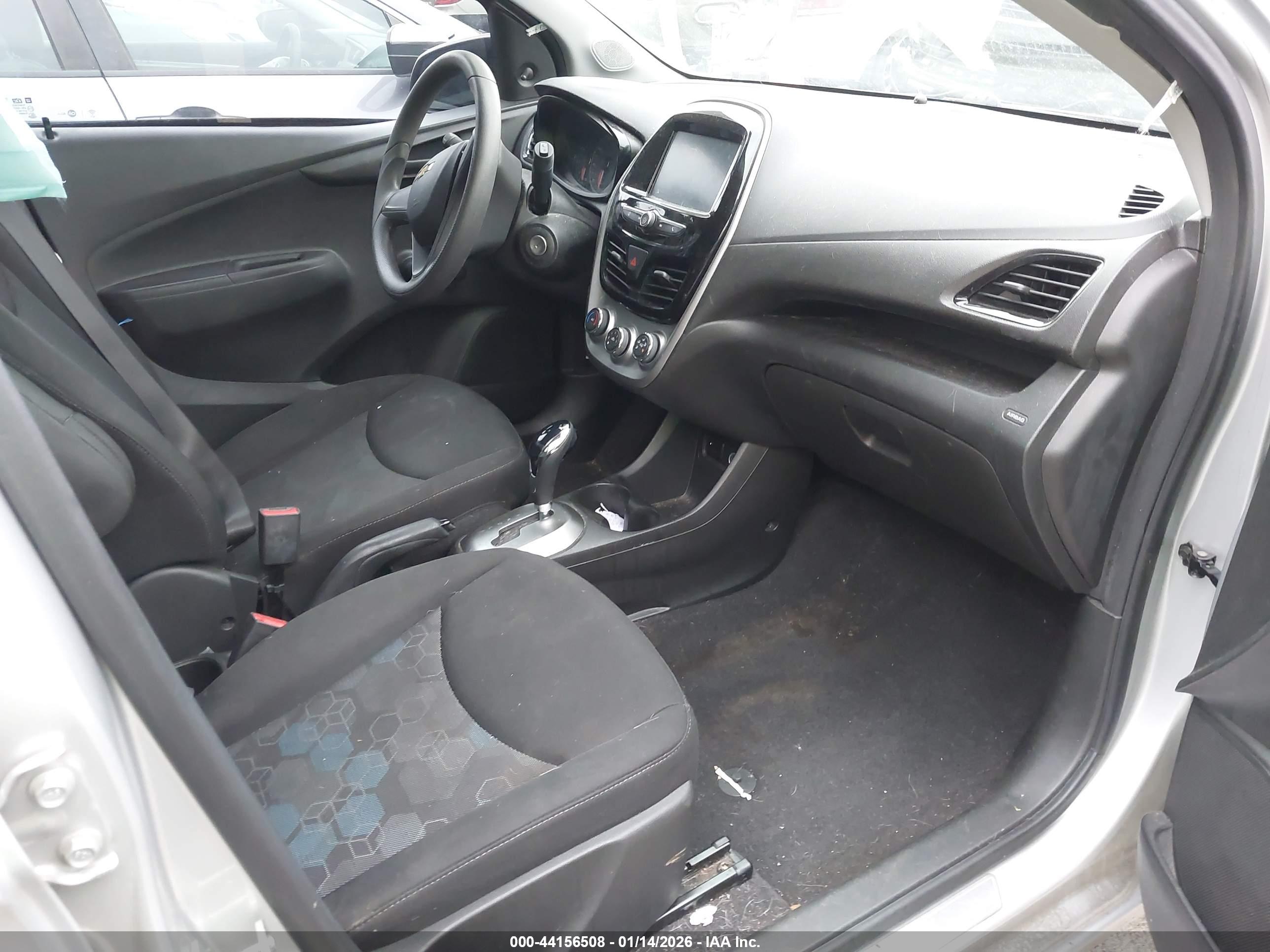 CHEVROLET SPARK image 5