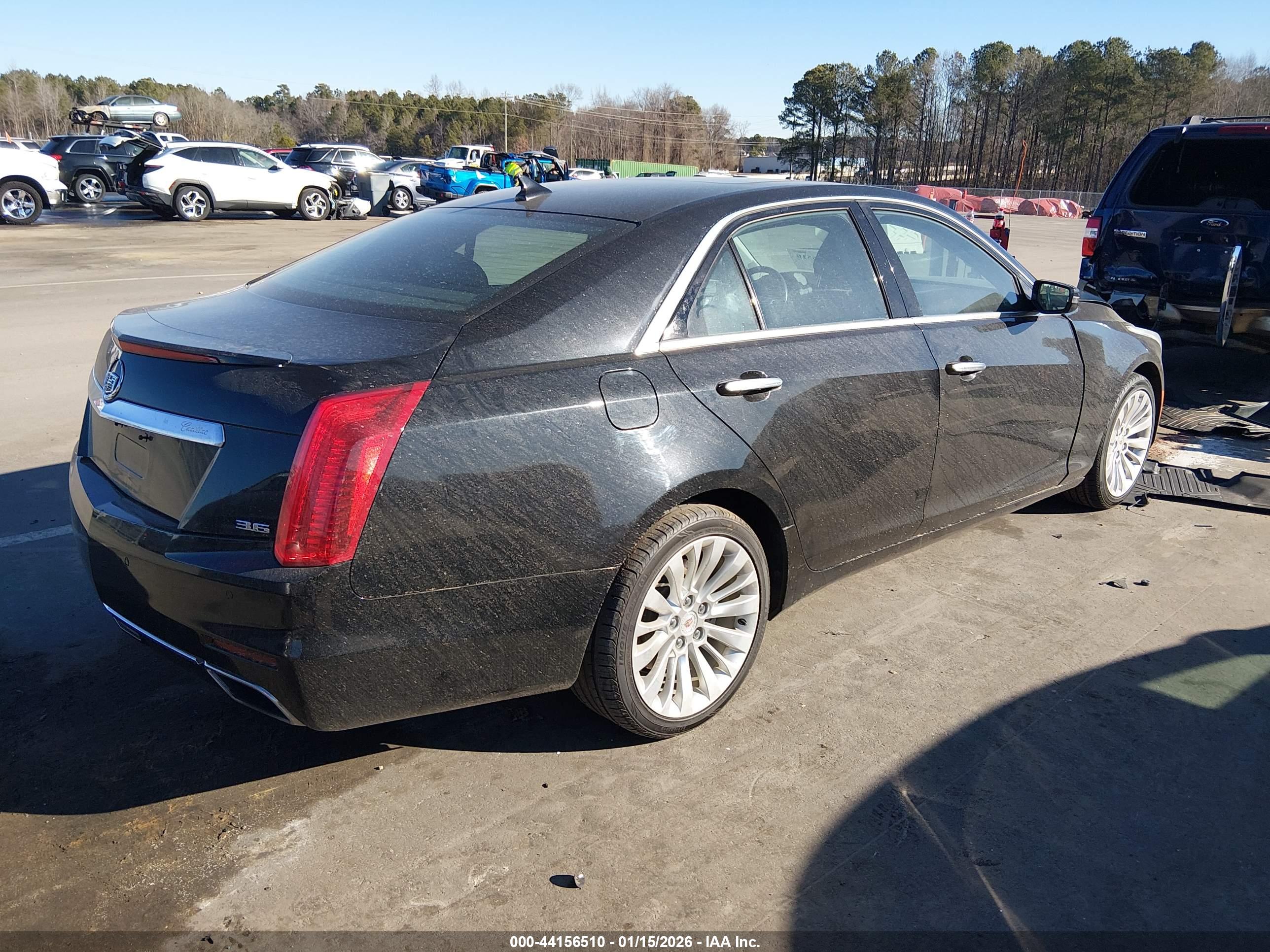 CADILLAC CTS image 4
