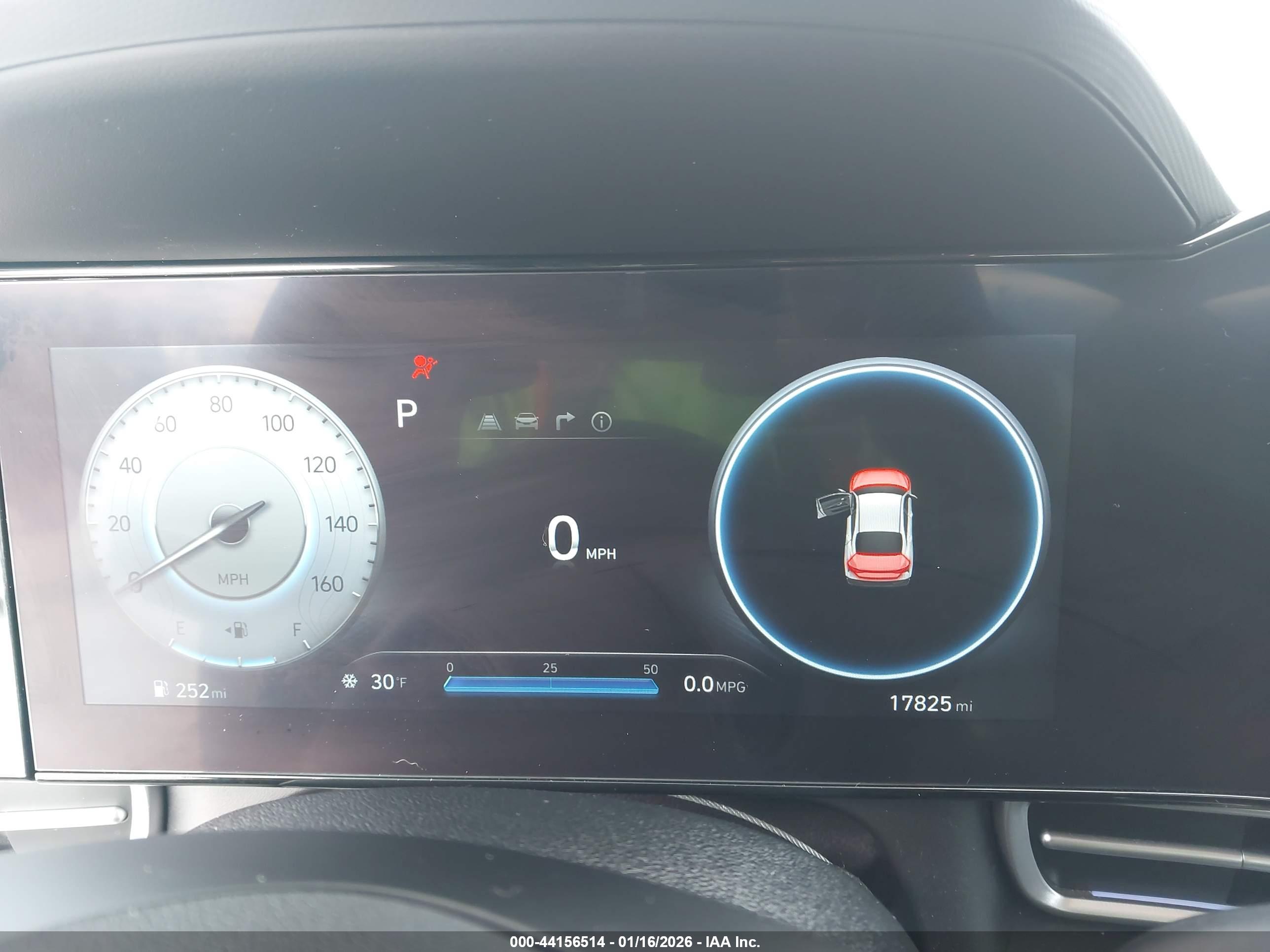HYUNDAI ELANTRA image 7