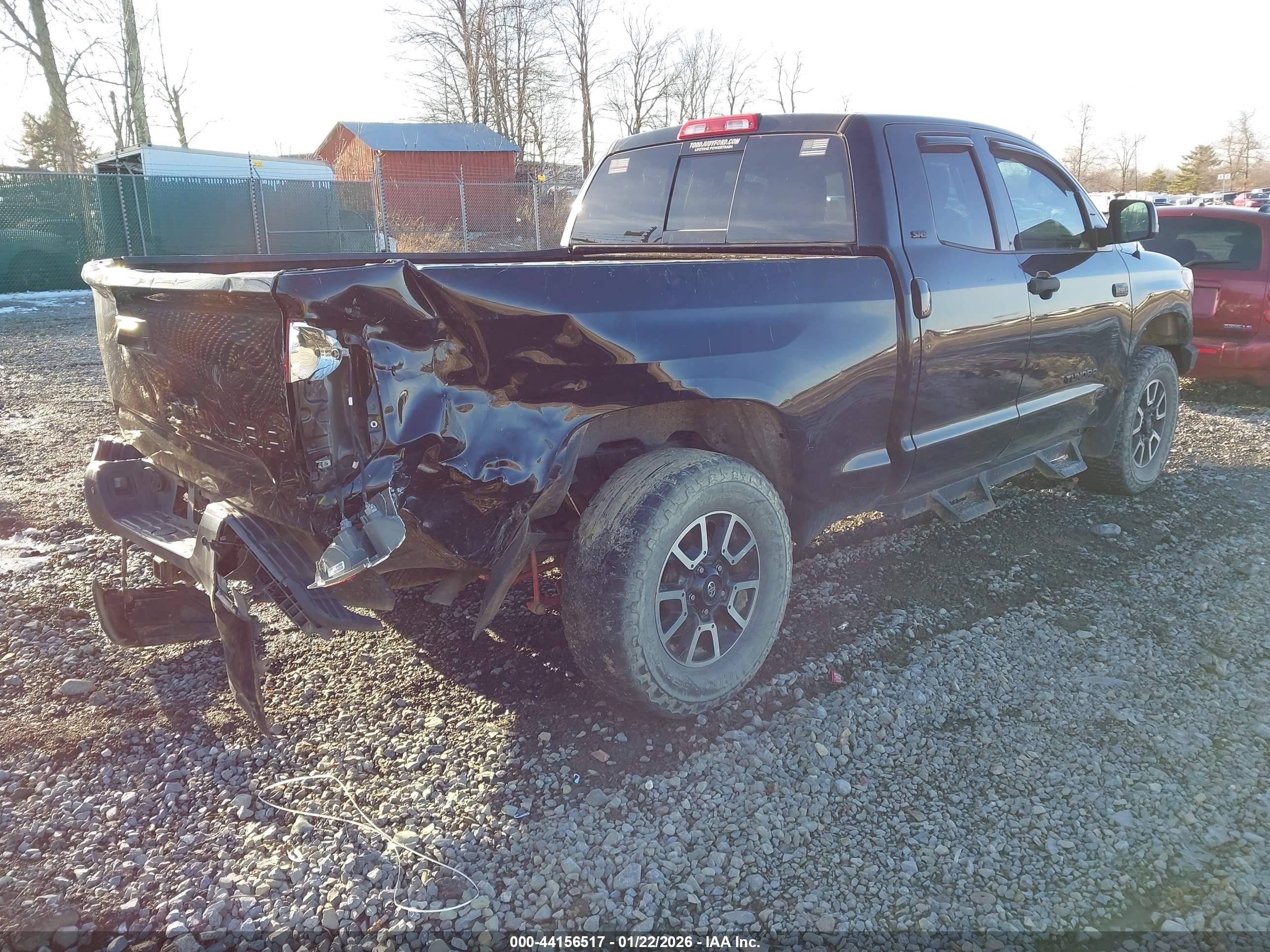TOYOTA TUNDRA image 4