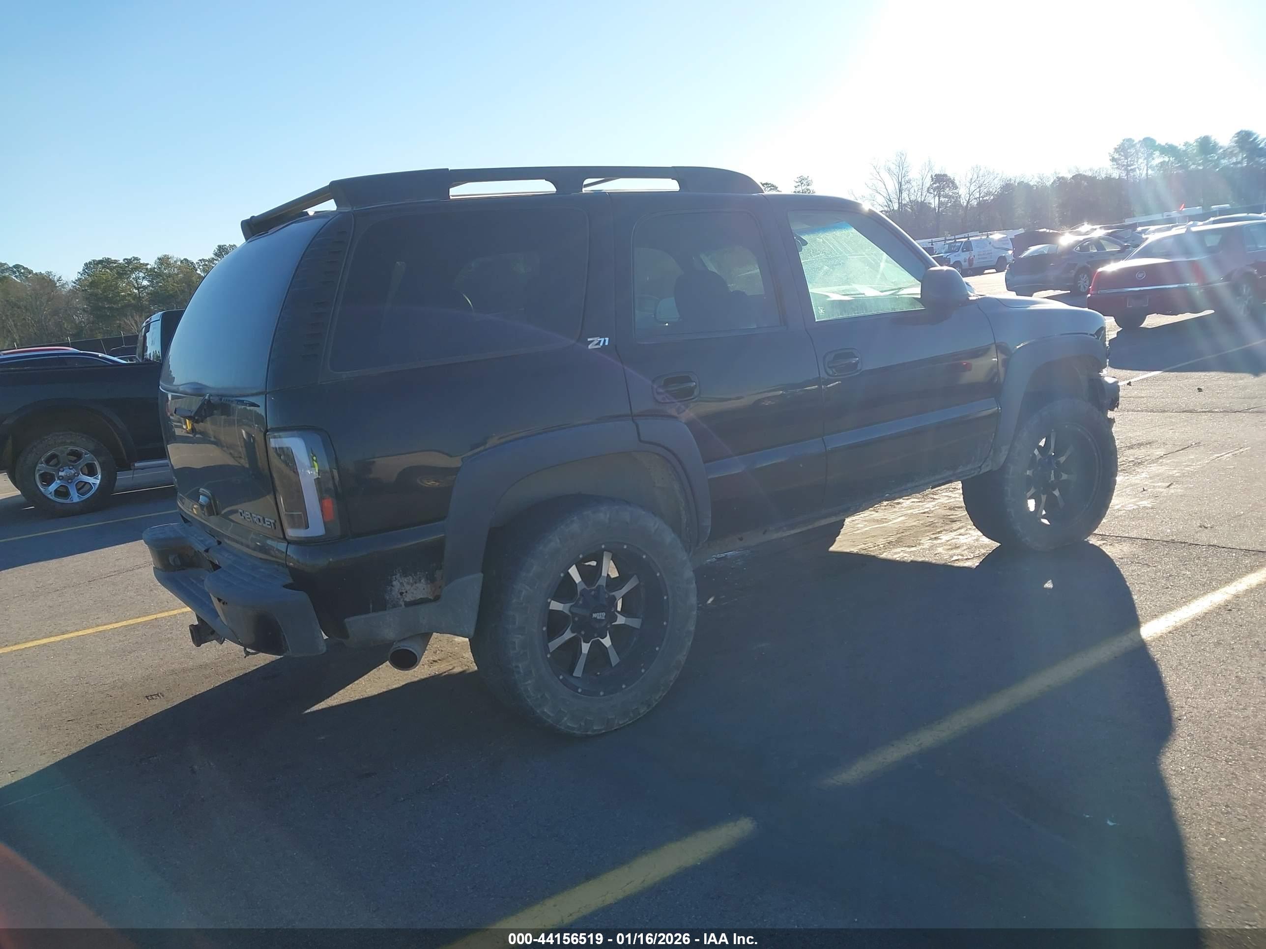 CHEVROLET TAHOE image 4