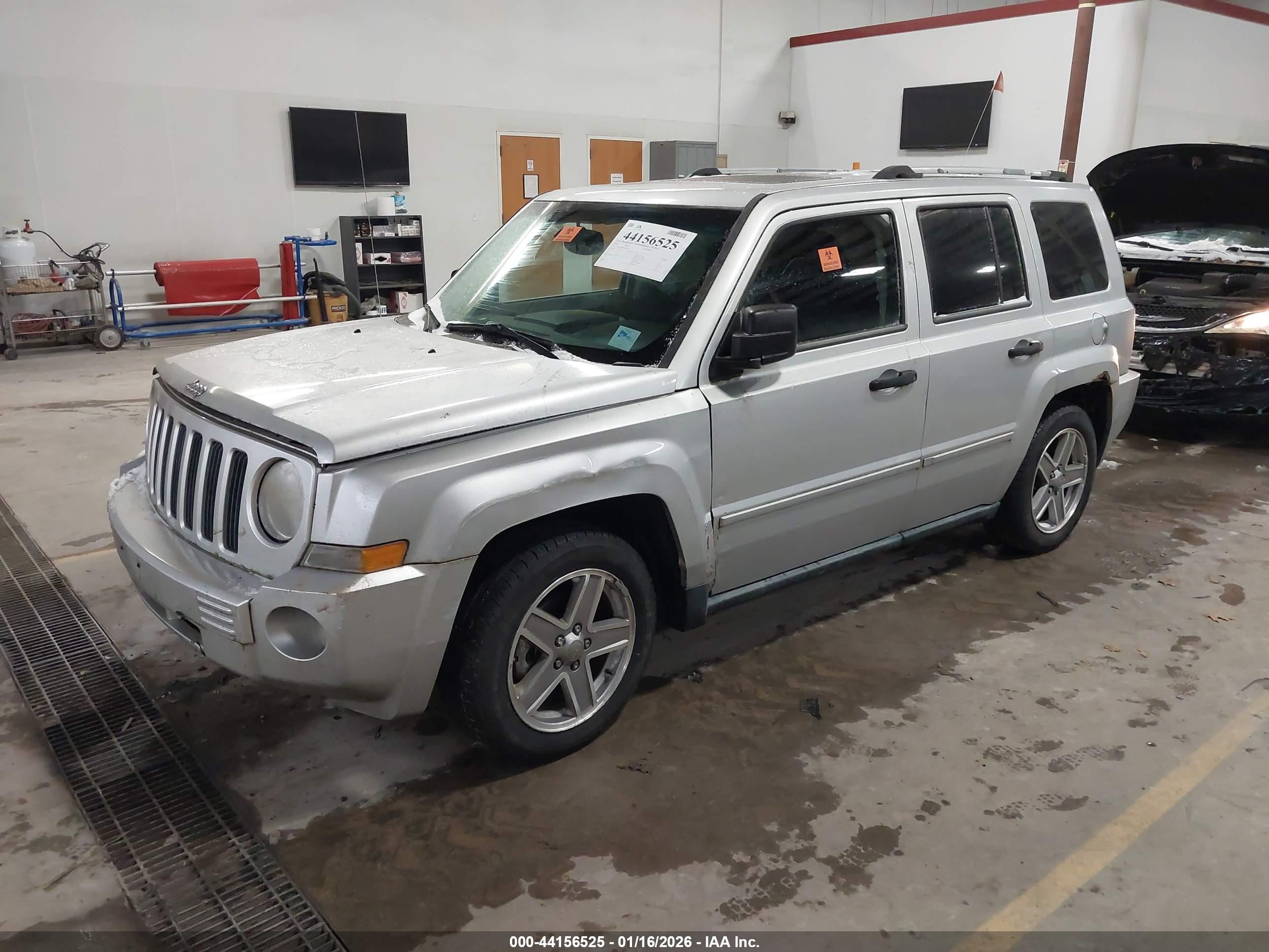 JEEP PATRIOT image 2