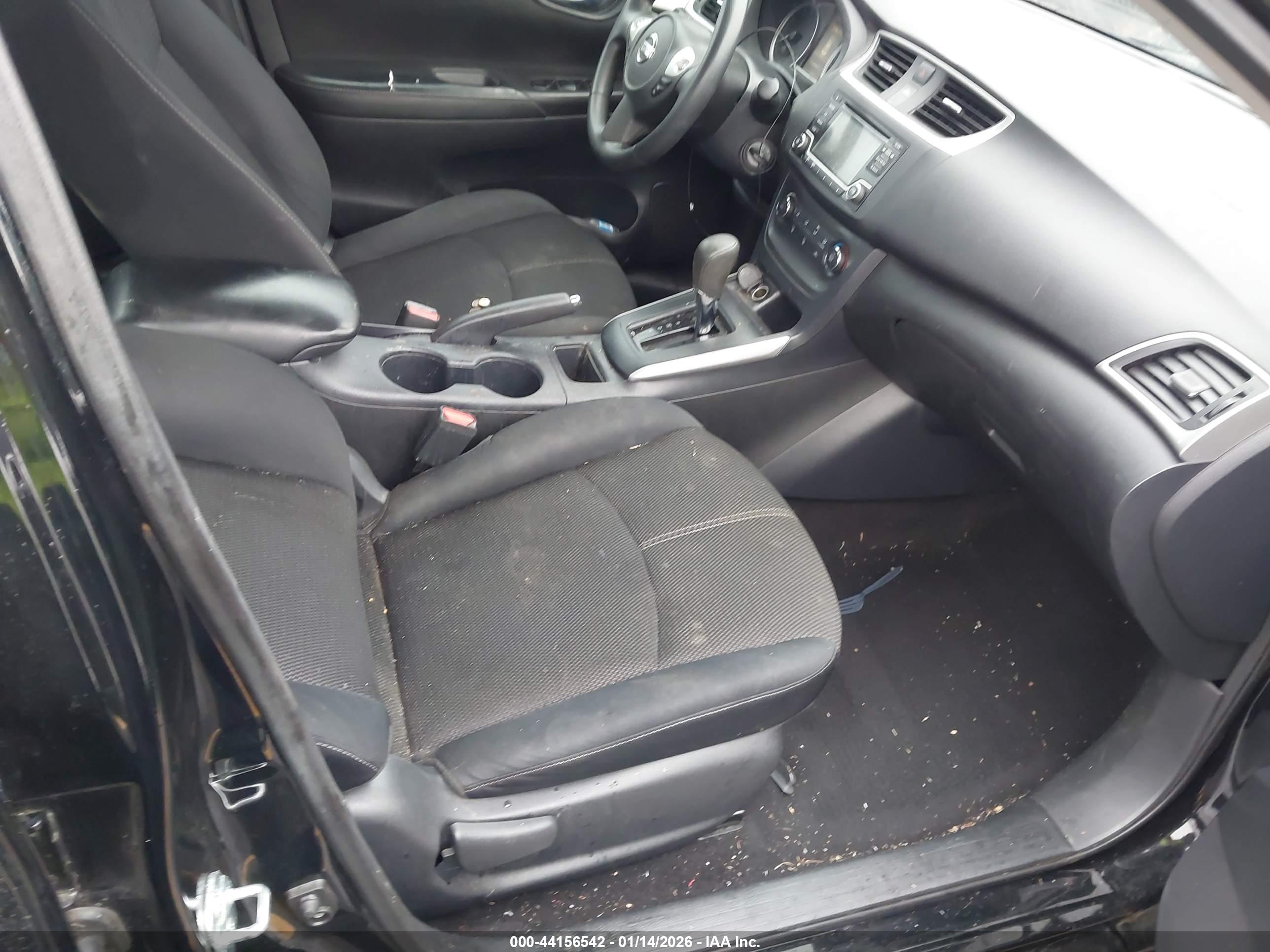 NISSAN SENTRA image 5