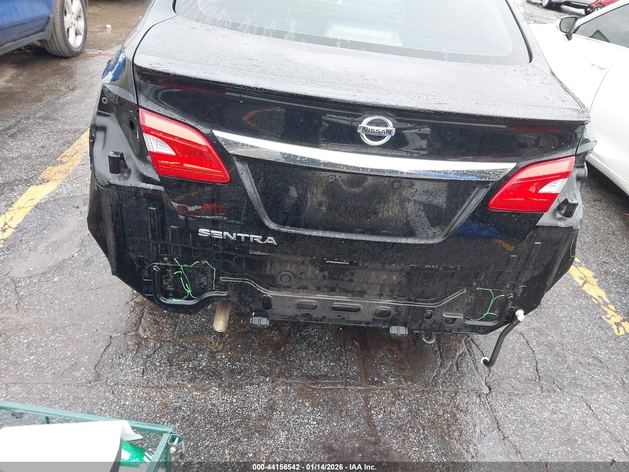 NISSAN SENTRA image 6