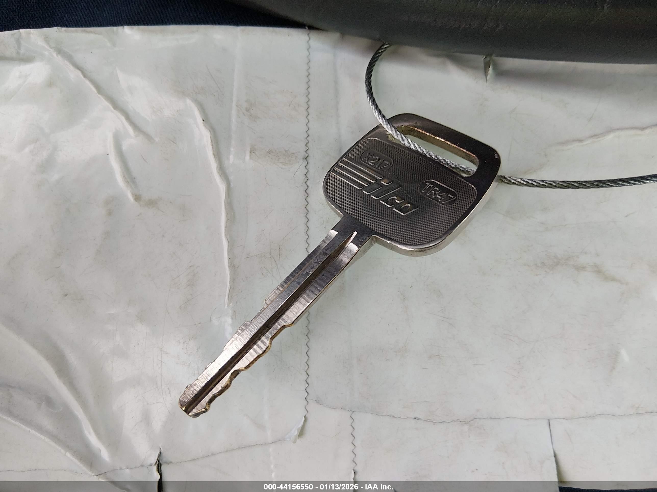 TOYOTA CAMRY image 11
