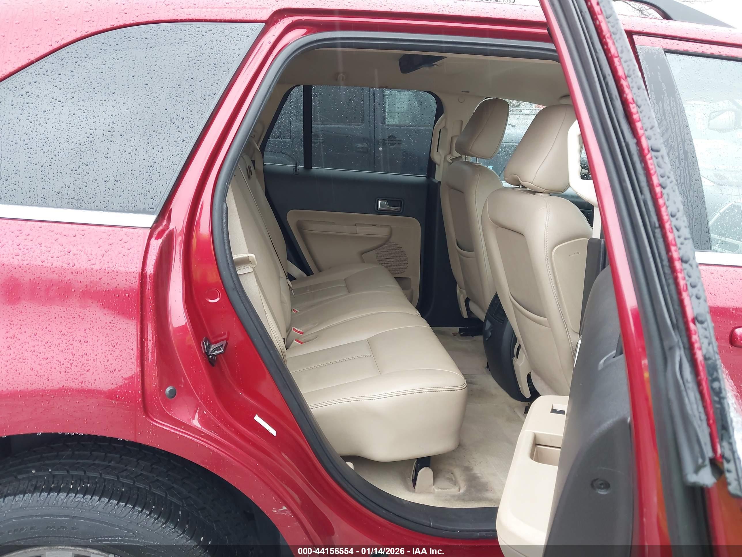 FORD EDGE image 8