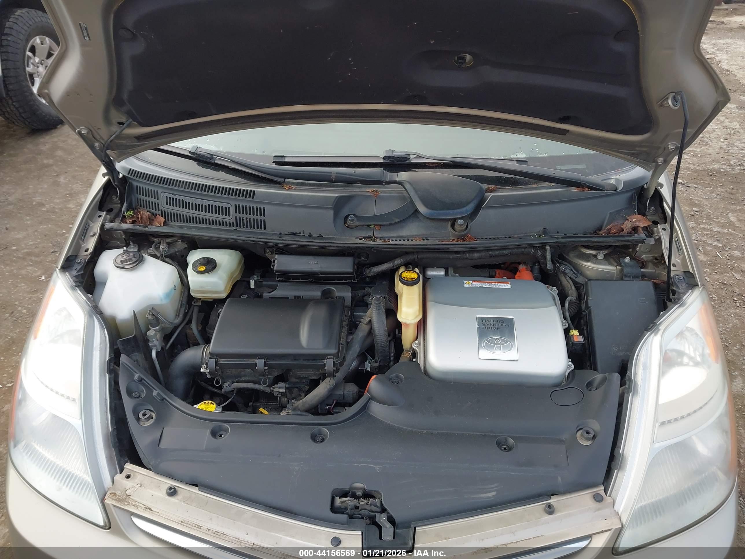 TOYOTA PRIUS image 10