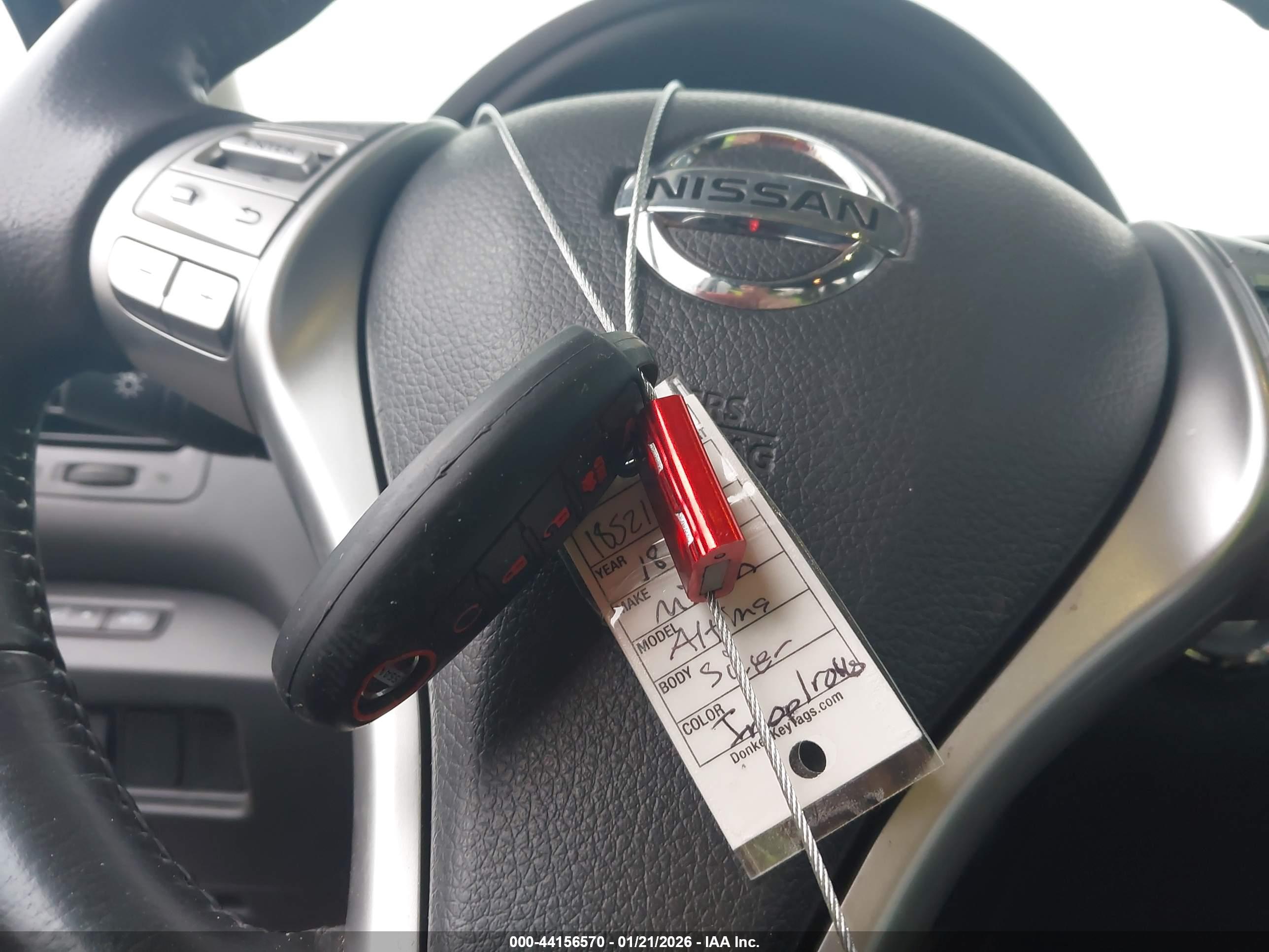 NISSAN ALTIMA image 11